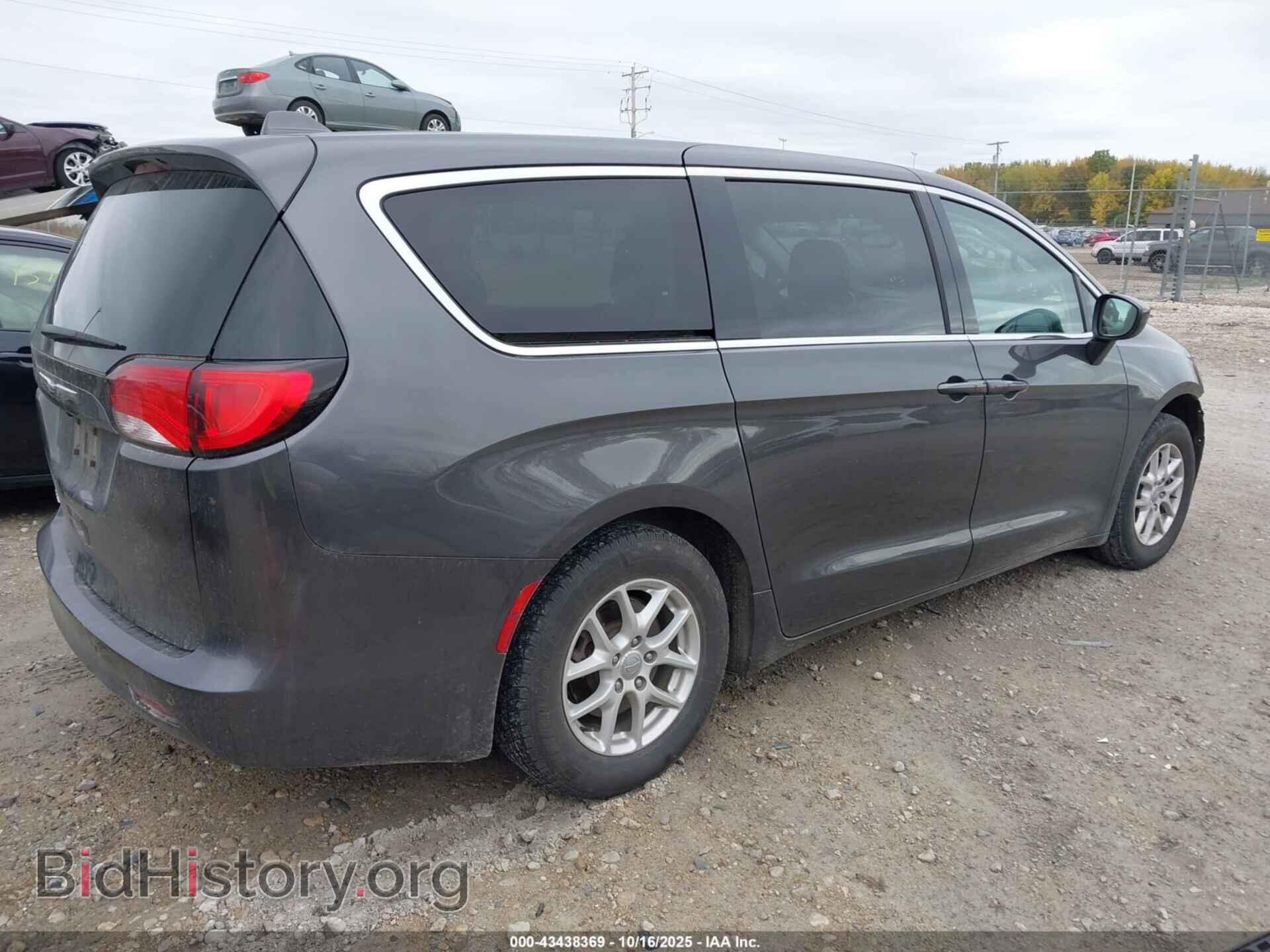 2017 CHRYSLER PACIFICA - VIN: 2C4RC1DG3HR611413 - Фото 4