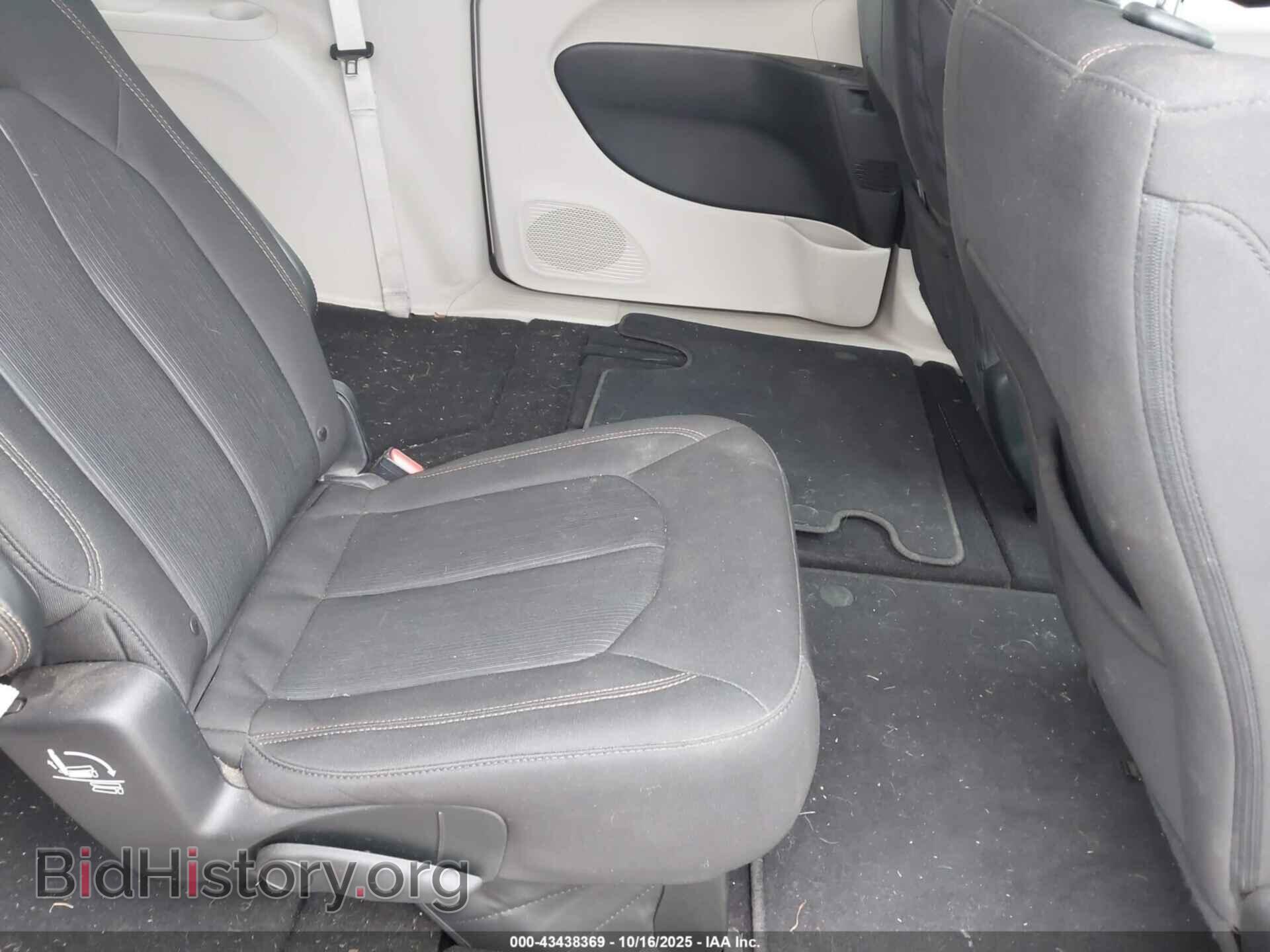 2017 CHRYSLER PACIFICA - VIN: 2C4RC1DG3HR611413 - Фото 8