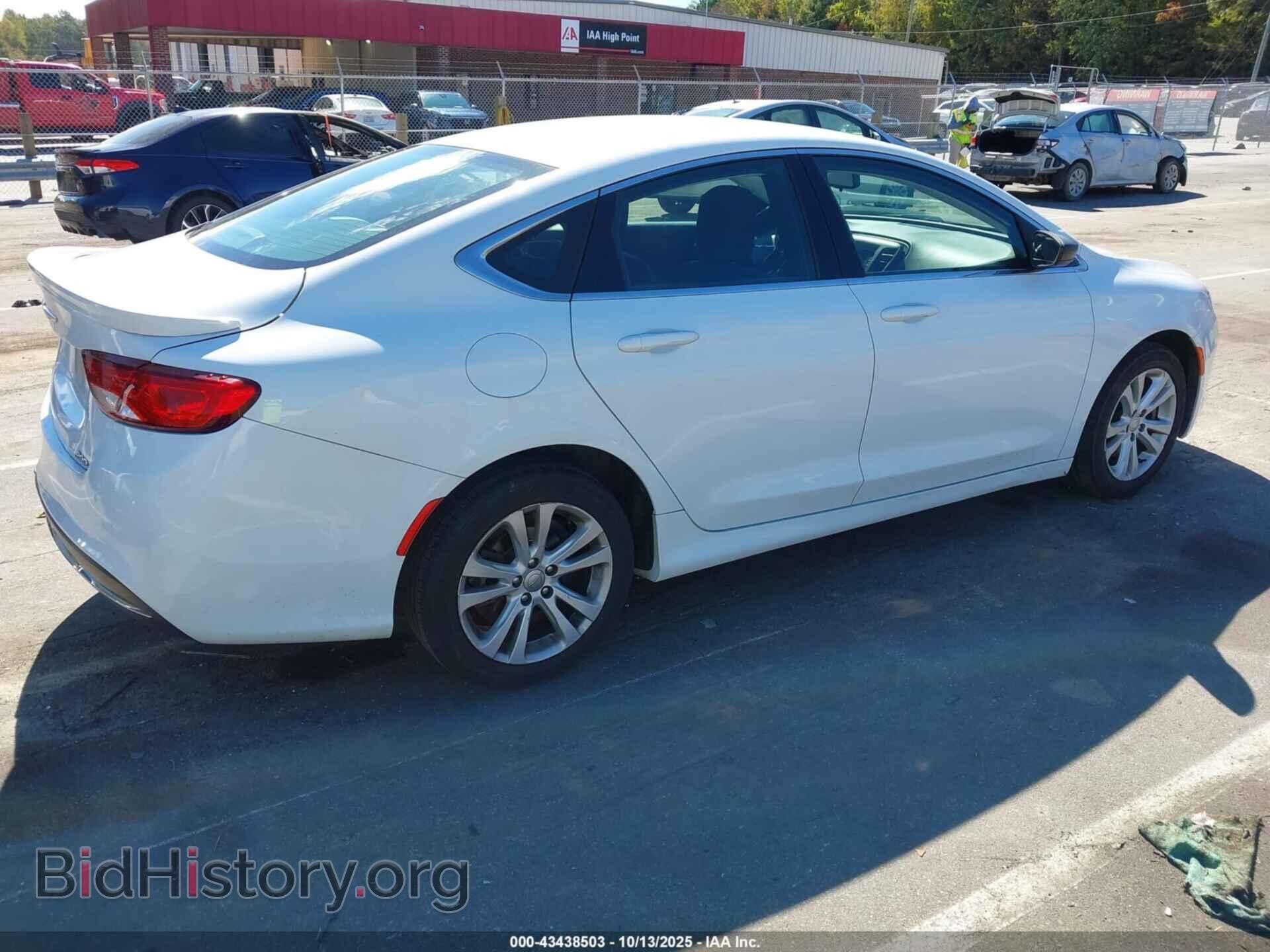 2015 CHRYSLER 200 - VIN: 1C3CCCAB3FN577708 - Photo 4