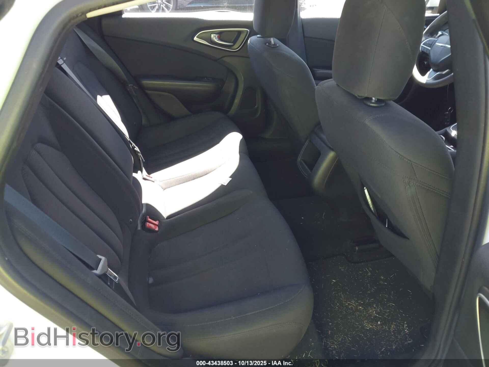 2015 CHRYSLER 200 - VIN: 1C3CCCAB3FN577708 - Photo 8