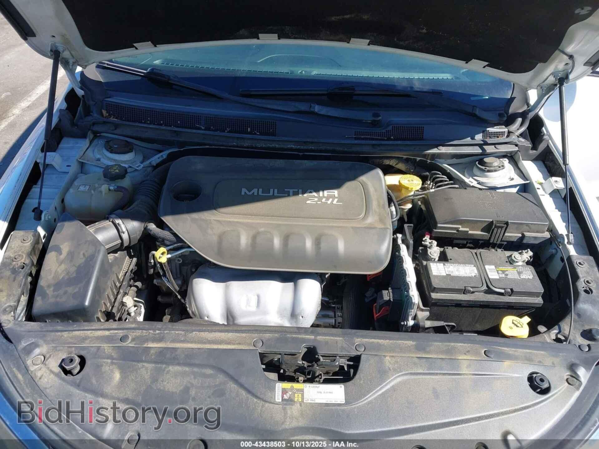 2015 CHRYSLER 200 - VIN: 1C3CCCAB3FN577708 - Photo 10