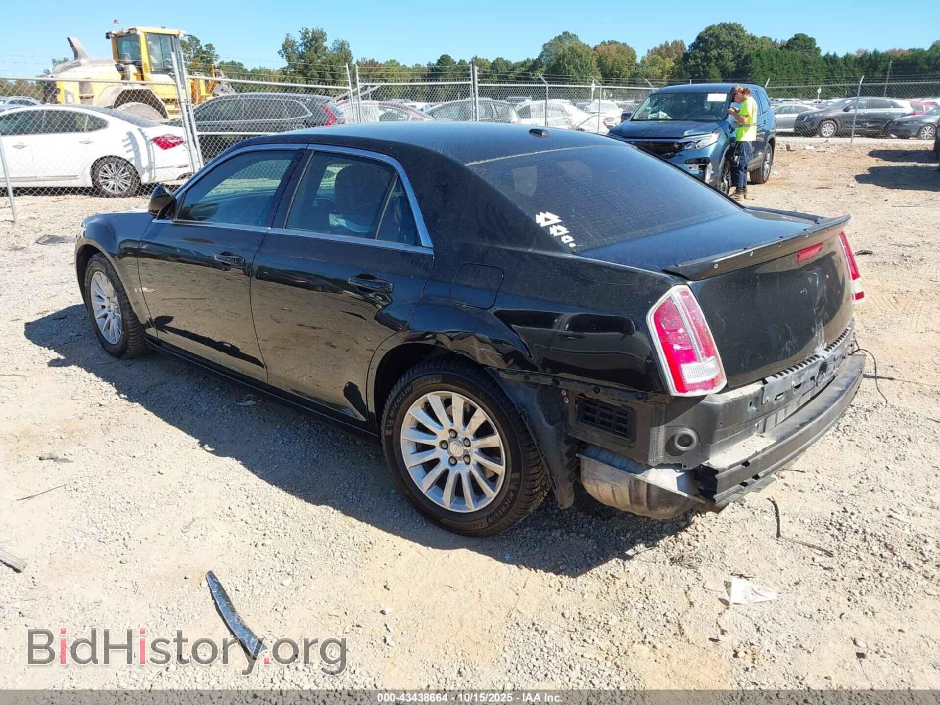 2014 CHRYSLER 300 - VIN: 2C3CCAAGXEH288798 - Фото 3