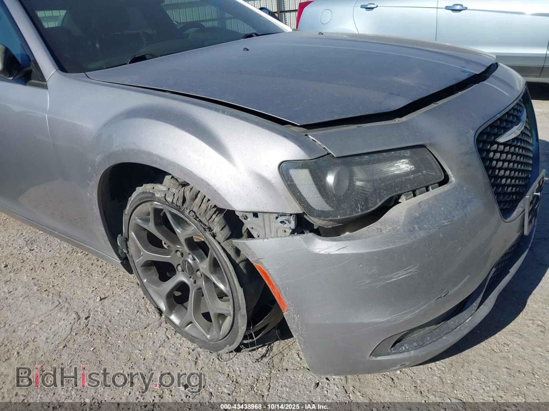 2016 CHRYSLER 300 - VIN: 2C3CCABG9GH243482 - Фото 6