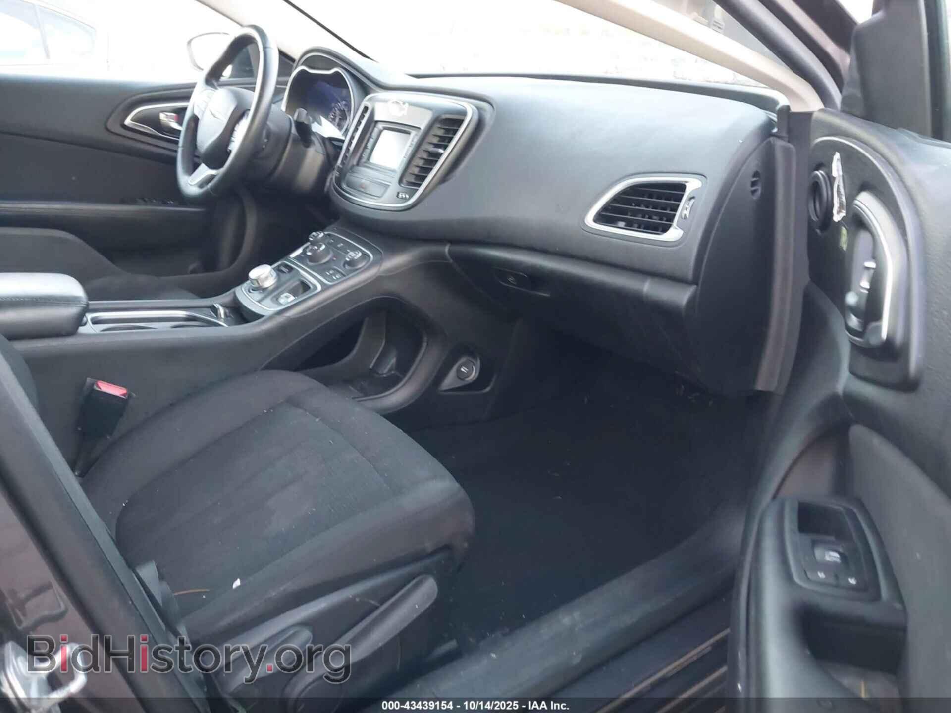 2016 CHRYSLER 200 - VIN: 1C3CCCAB3GN146304 - Фото 5