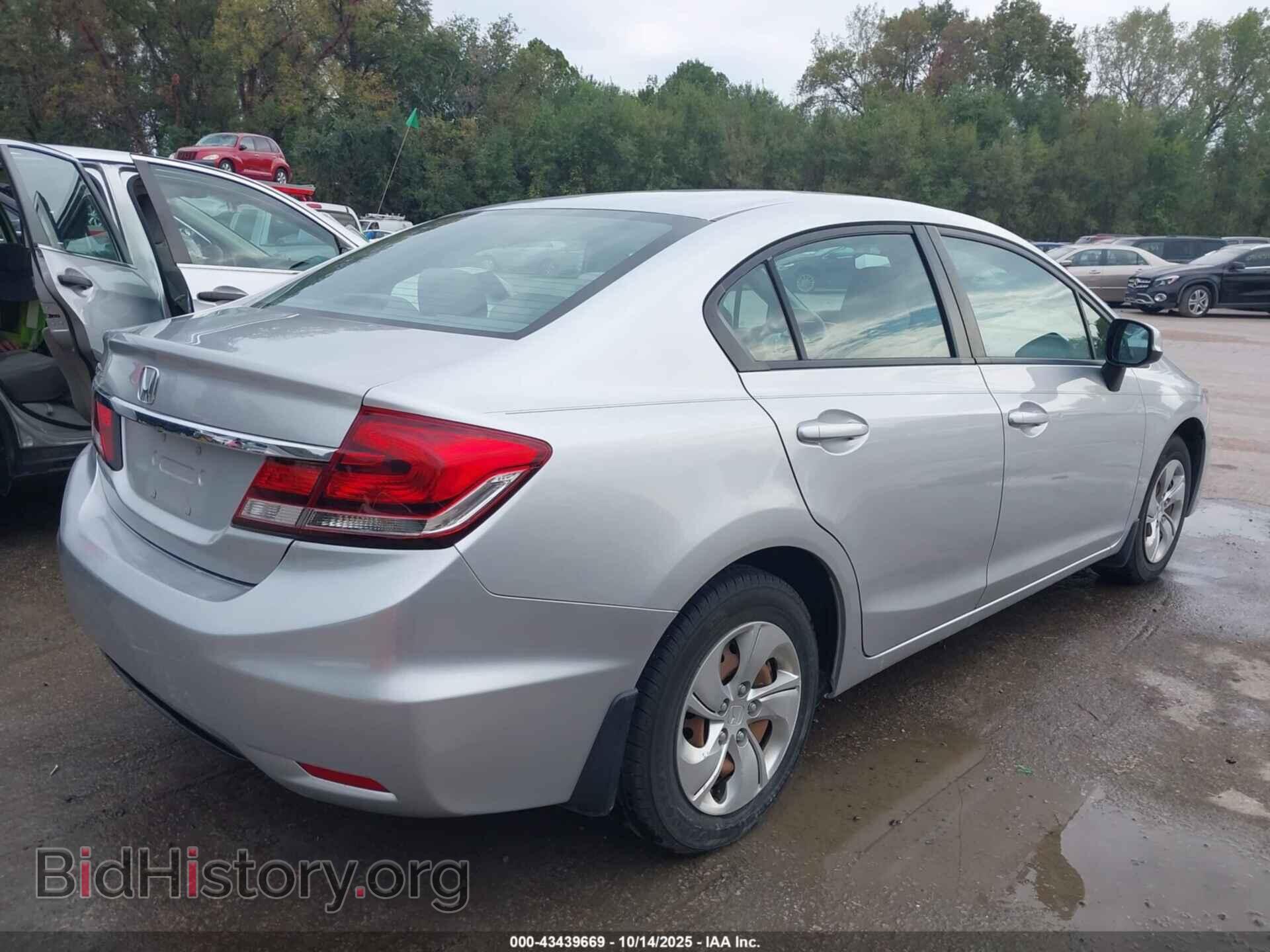 2013 HONDA CIVIC - VIN: 19XFB2F58DE045199 - Фото 4