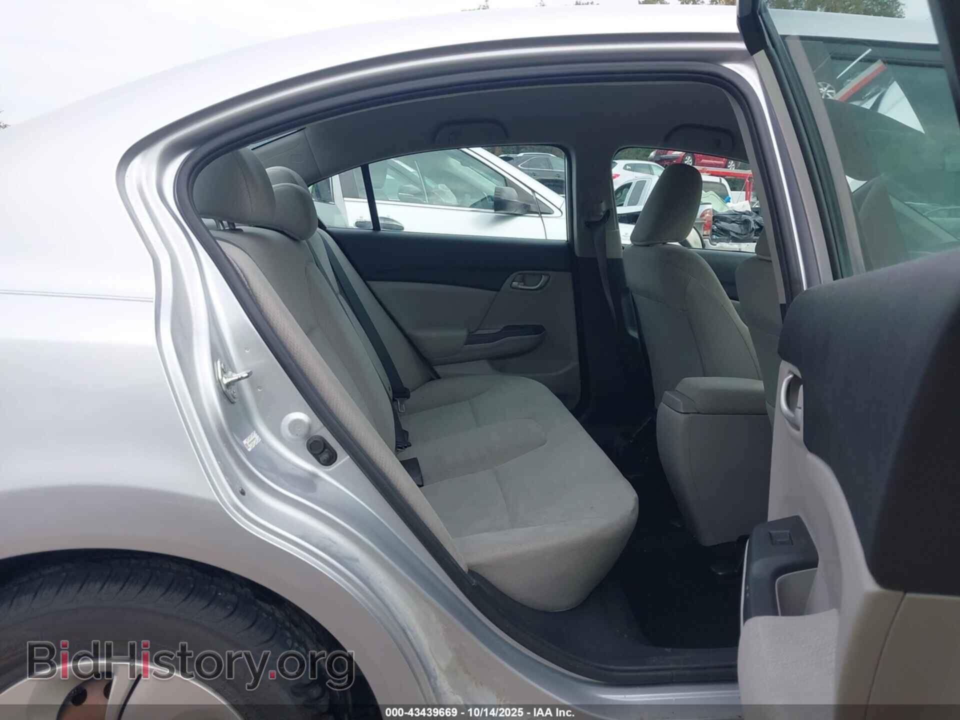 2013 HONDA CIVIC - VIN: 19XFB2F58DE045199 - Фото 8