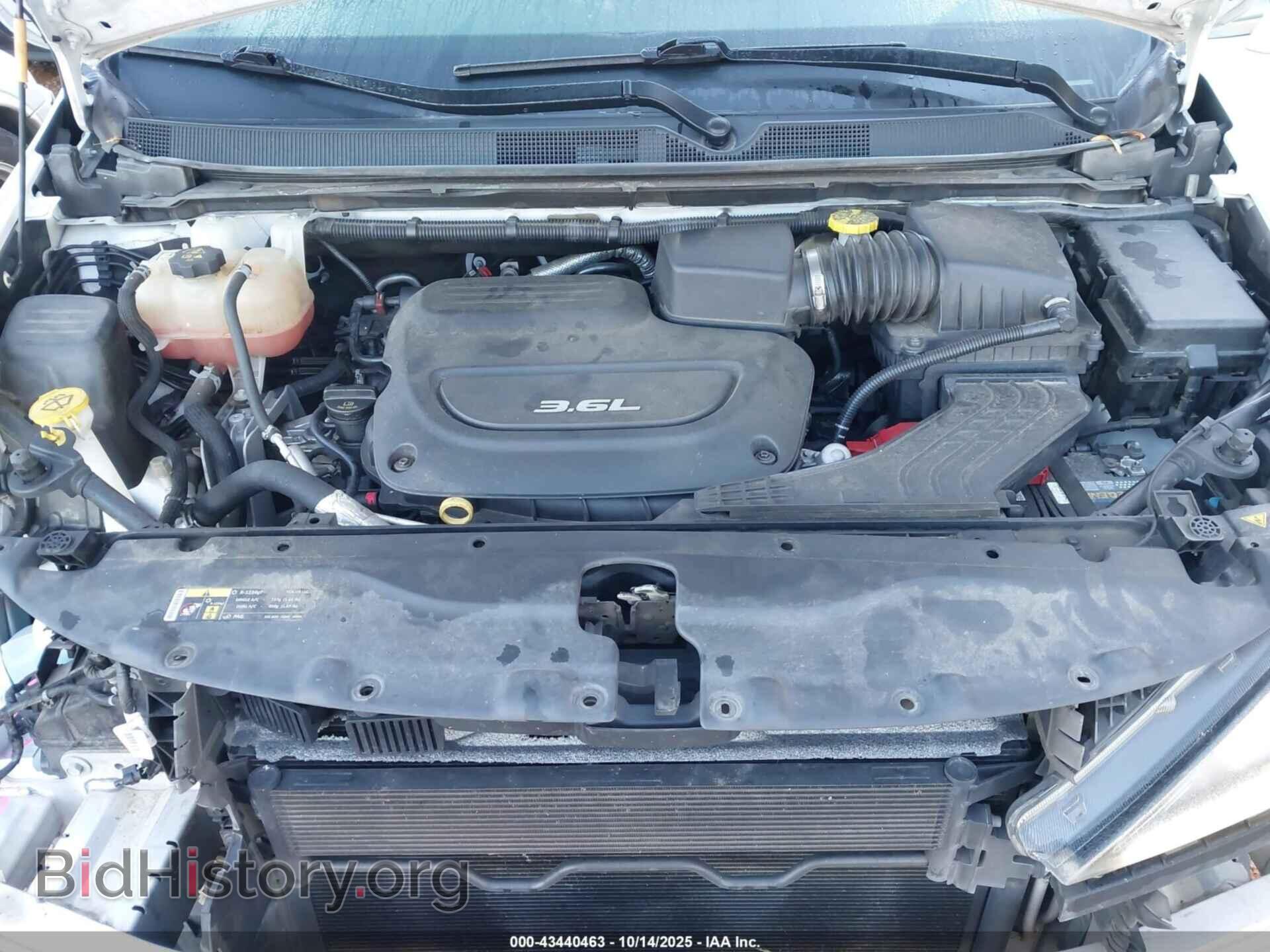 2017 CHRYSLER PACIFICA - VIN: 2C4RC1GG8HR608681 - Фото 10