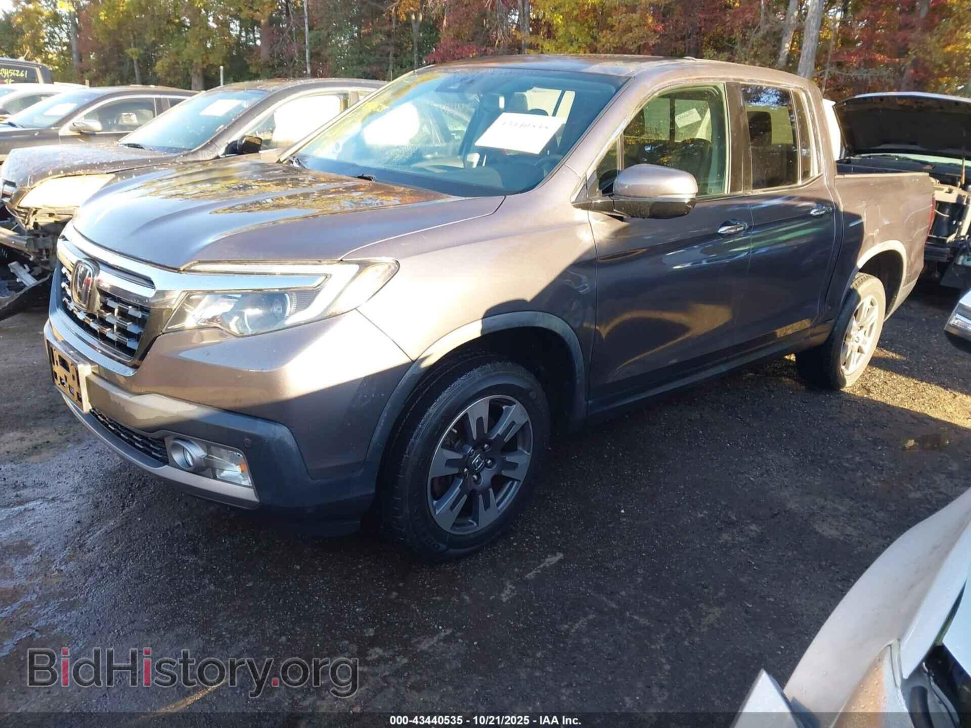 2017 HONDA RIDGELINE - VIN: 5FPYK3F77HB036307 - Фото 2