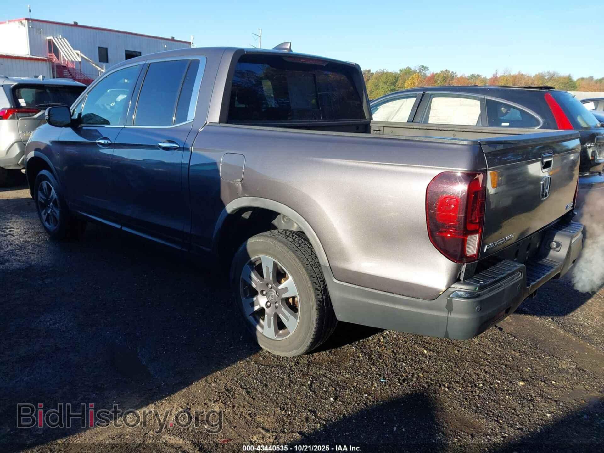 2017 HONDA RIDGELINE - VIN: 5FPYK3F77HB036307 - Фото 3