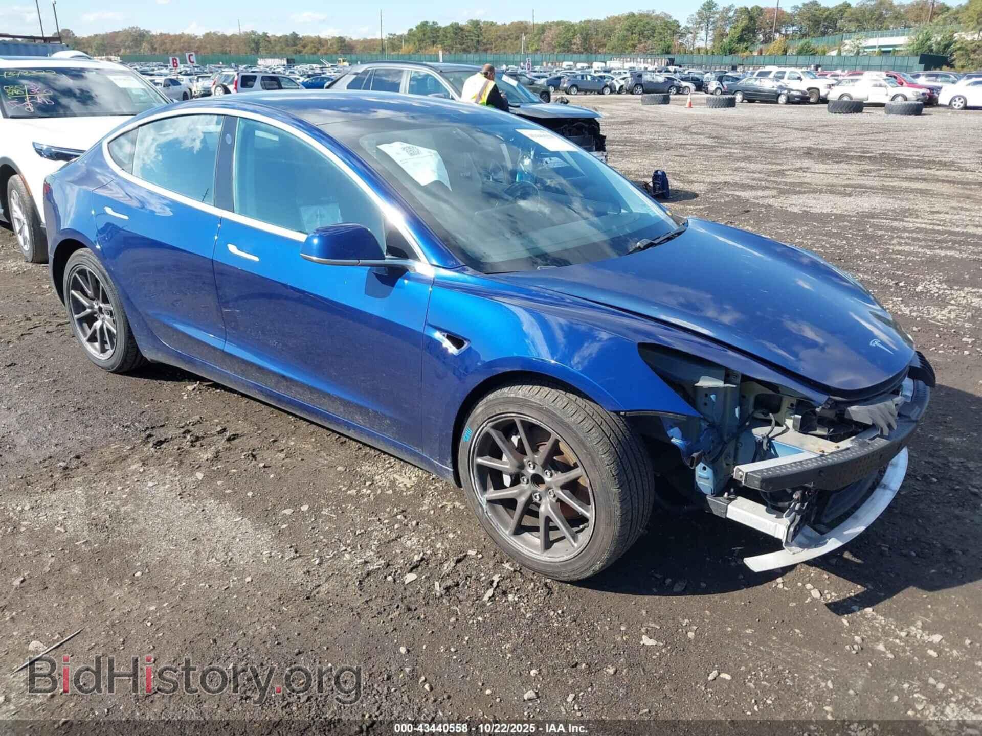 Фотография 5YJ3E1EA5JF154356 - TESLA MODEL 3 2018