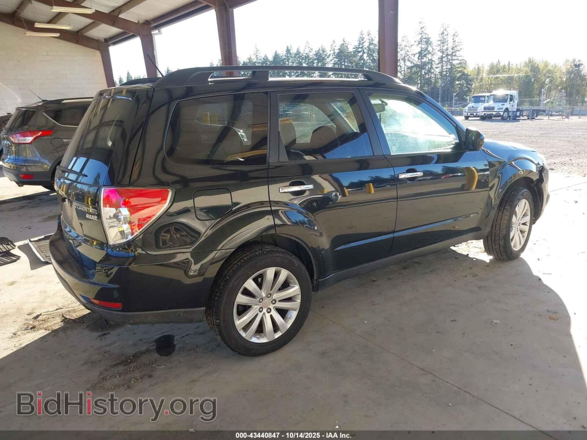 2011 SUBARU FORESTER - VIN: JF2SHAEC6BH773149 - Фото 4
