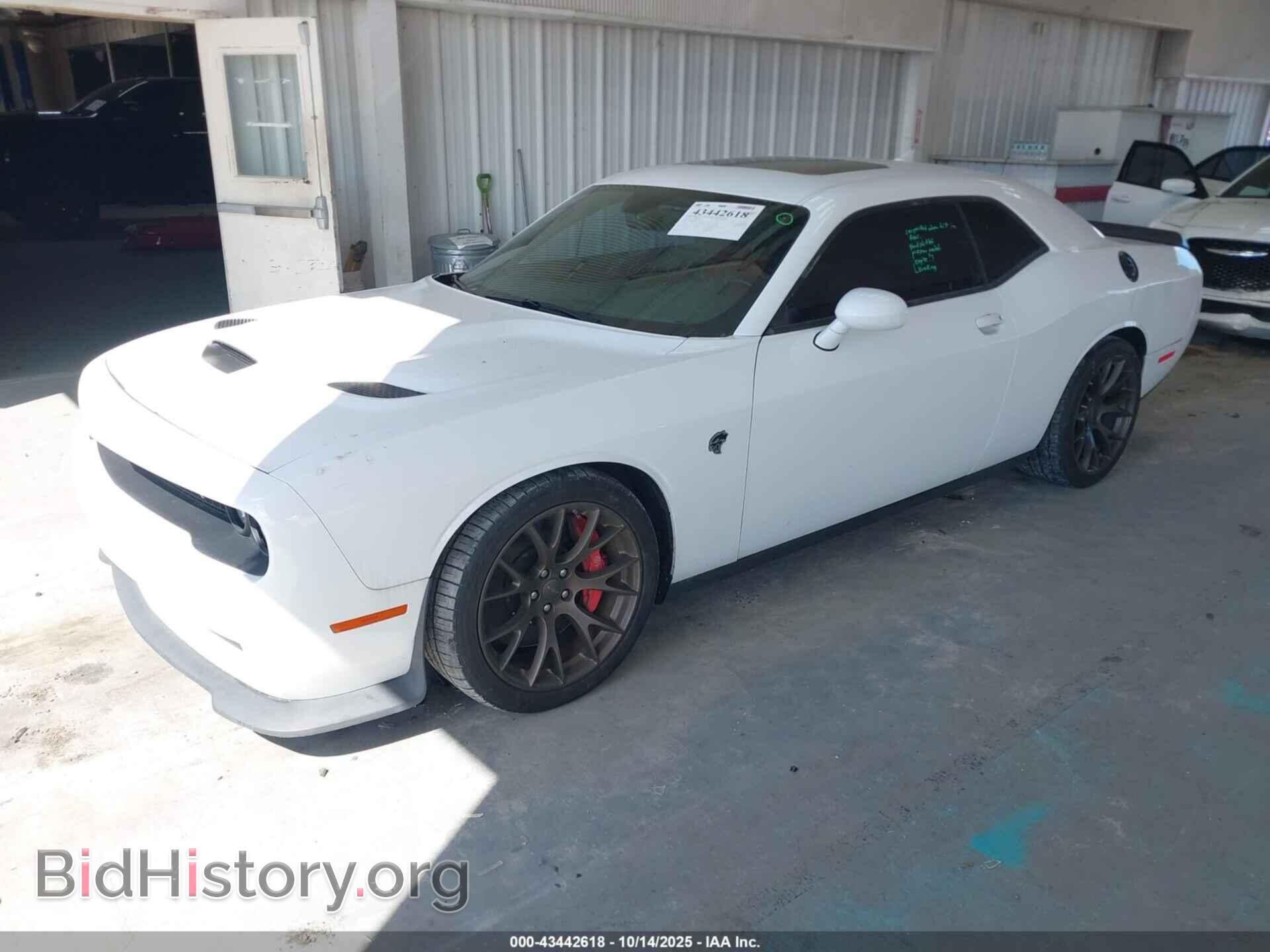 2016 DODGE CHALLENGER - VIN: 2C3CDZC99GH200224 - Фото 2
