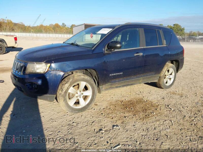 2014 Jeep COMPASS (VIN 1C4NJDBB4ED546437) — photo 2 of 11