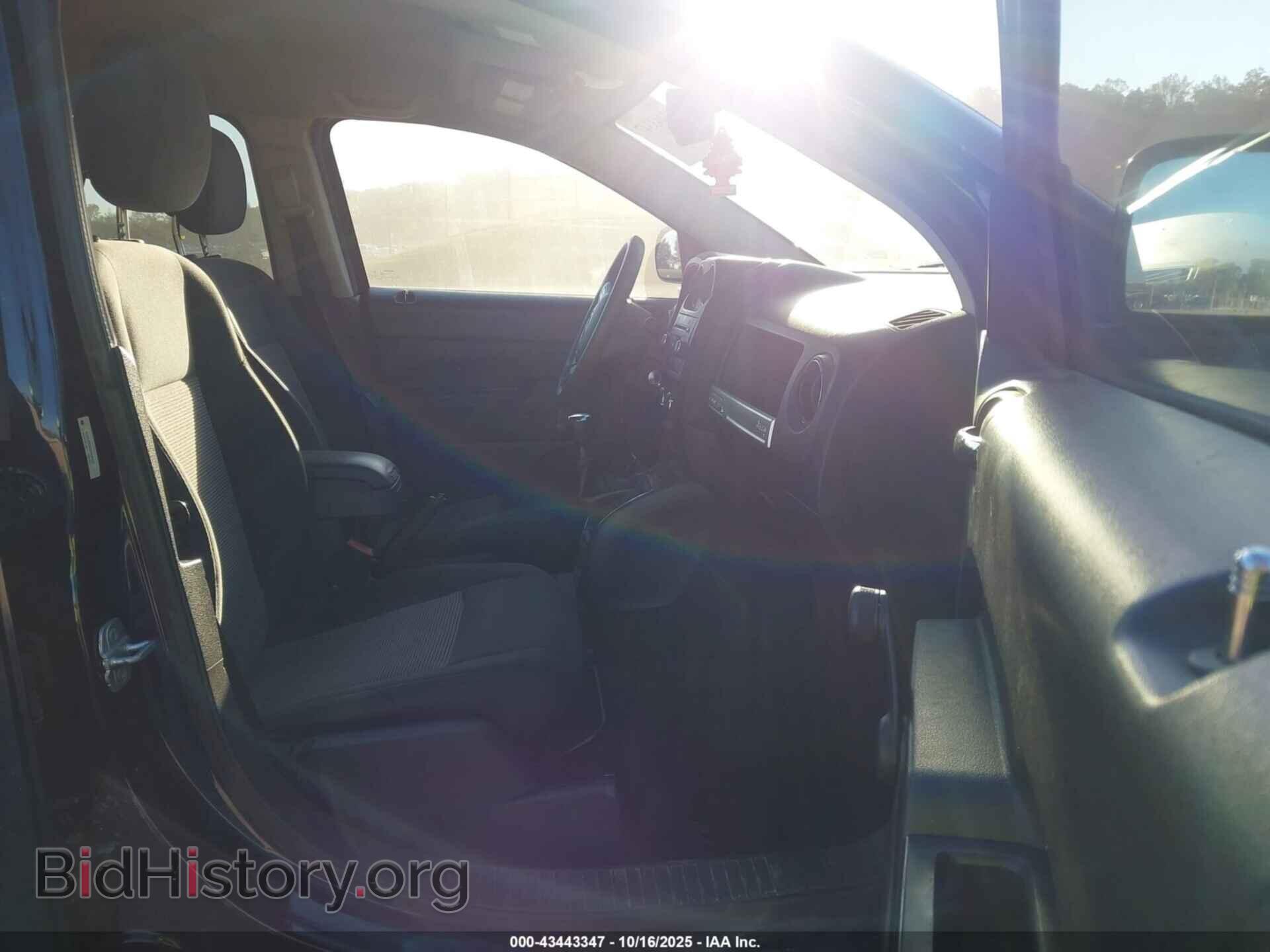 2014 JEEP COMPASS - VIN: 1C4NJDBB4ED546437 - Фото 5