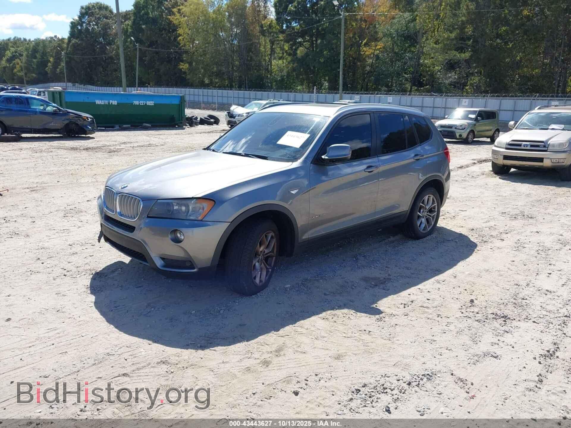 2011 BMW X3 - VIN: 5UXWX7C53BL730314 - Фото 2