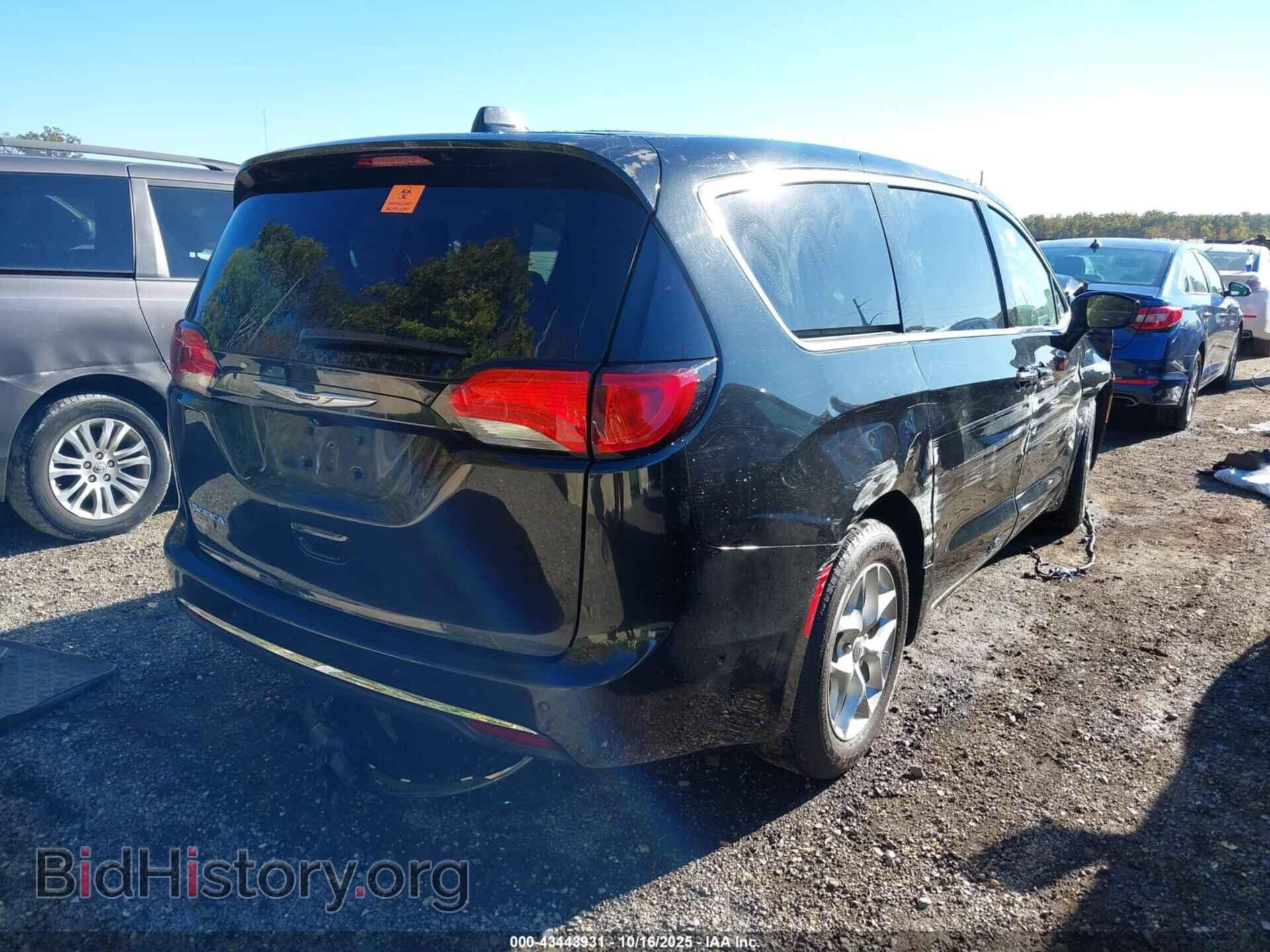 2019 CHRYSLER PACIFICA - VIN: 2C4RC1FG4KR569757 - Photo 4