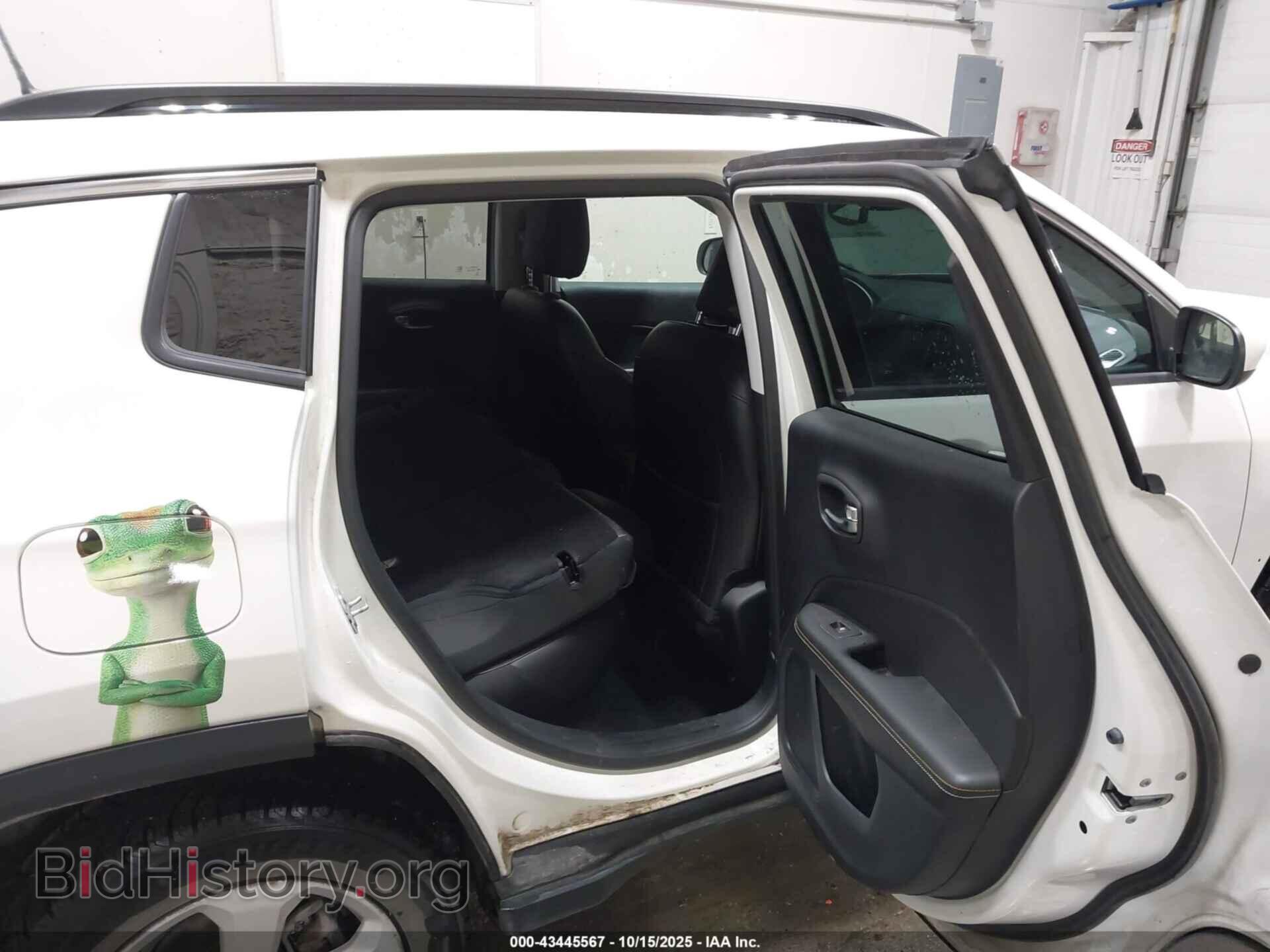 2020 JEEP COMPASS - VIN: 3C4NJDBB9LT192597 - Фото 8