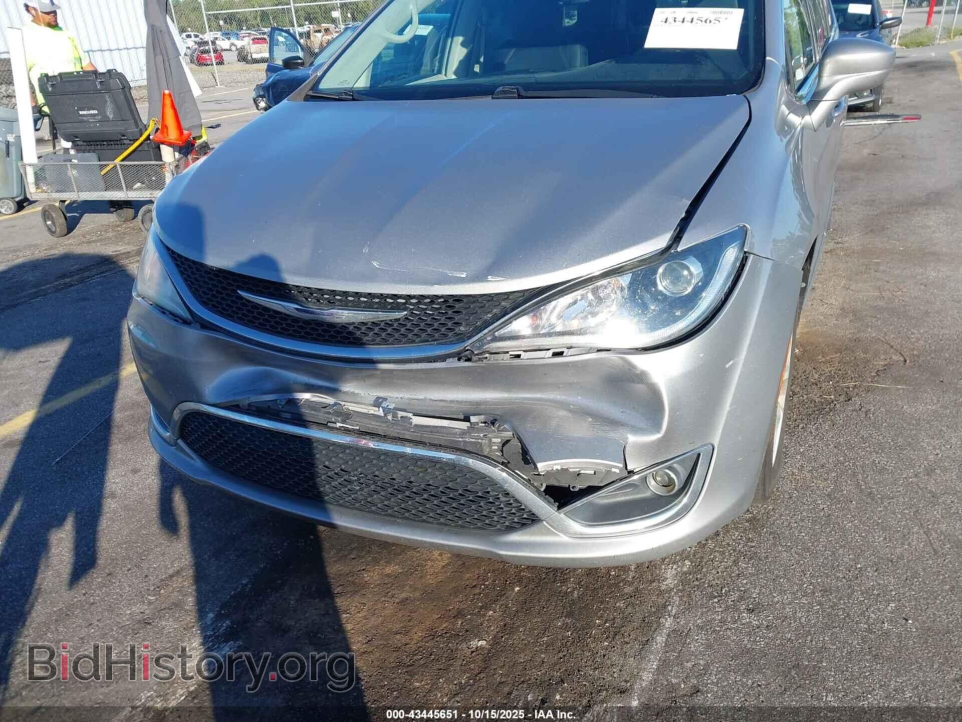 2017 CHRYSLER PACIFICA - VIN: 2C4RC1BG9HR668282 - Фото 6