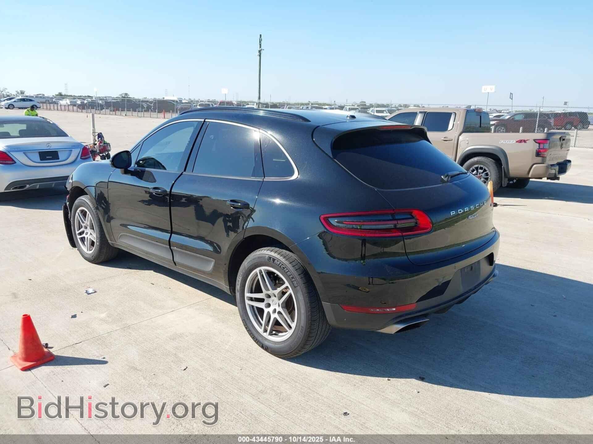 2017 PORSCHE MACAN - VIN: WP1AA2A52HLB81425 - Photo 3