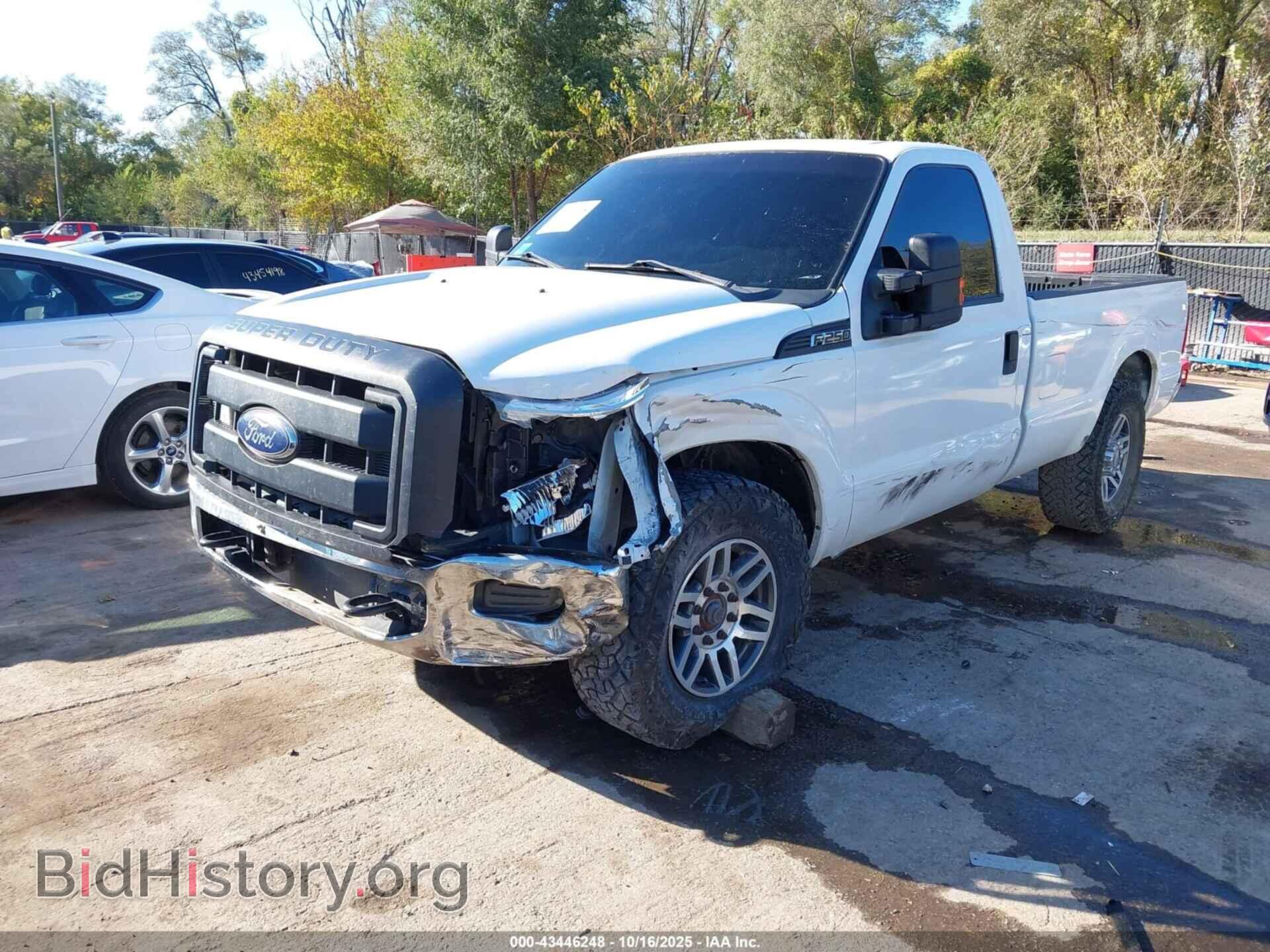 2016 FORD F-250 - VIN: 1FTBF2A61GEA43703 - Фото 2