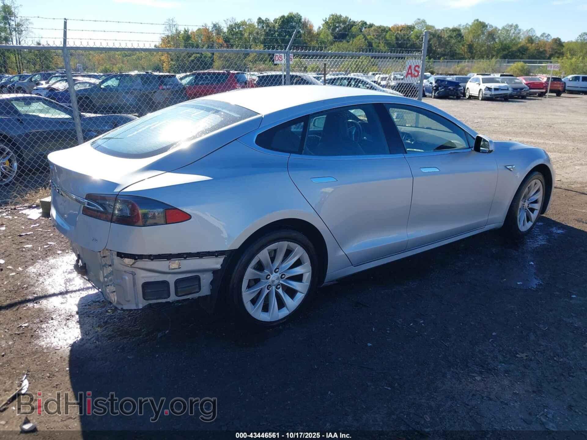 2016 TESLA MODEL S - VIN: 5YJSA1E17GF150972 - Photo 4