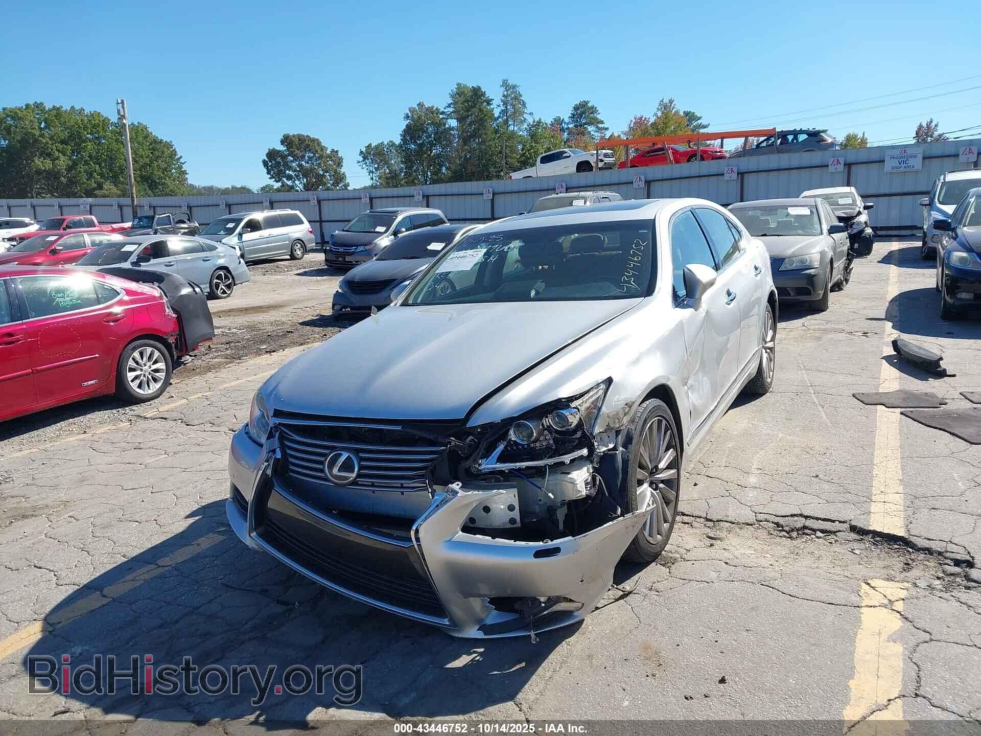 2014 LEXUS LS 460 - VIN: JTHCL5EF9E5022814 - Фото 2