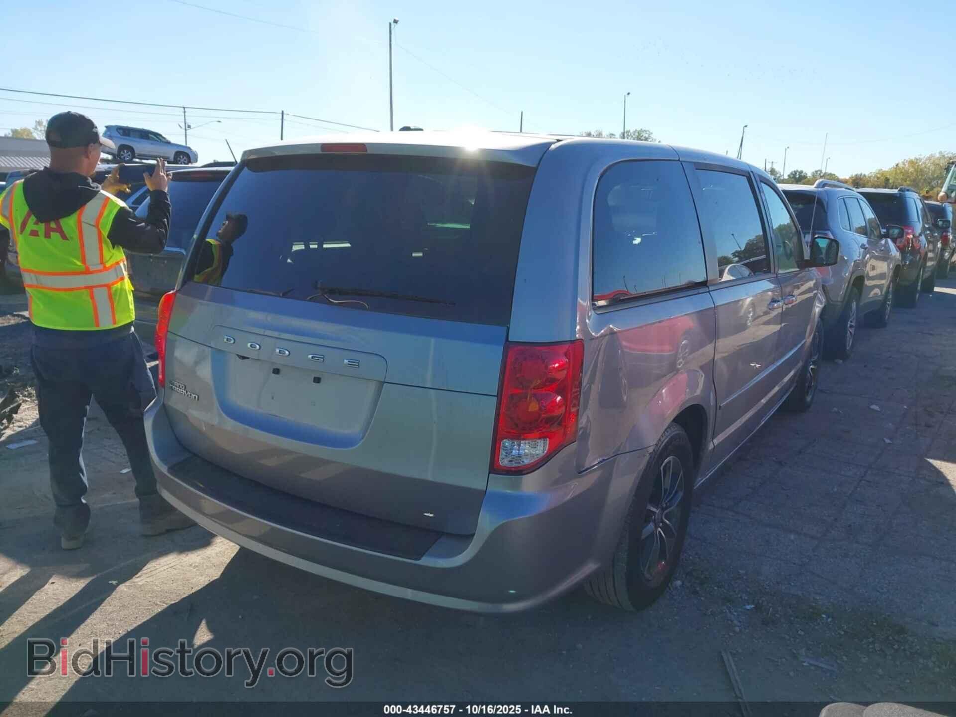 2015 DODGE GRAND CARAVAN - VIN: 2C4RDGBG0FR704132 - Фото 4
