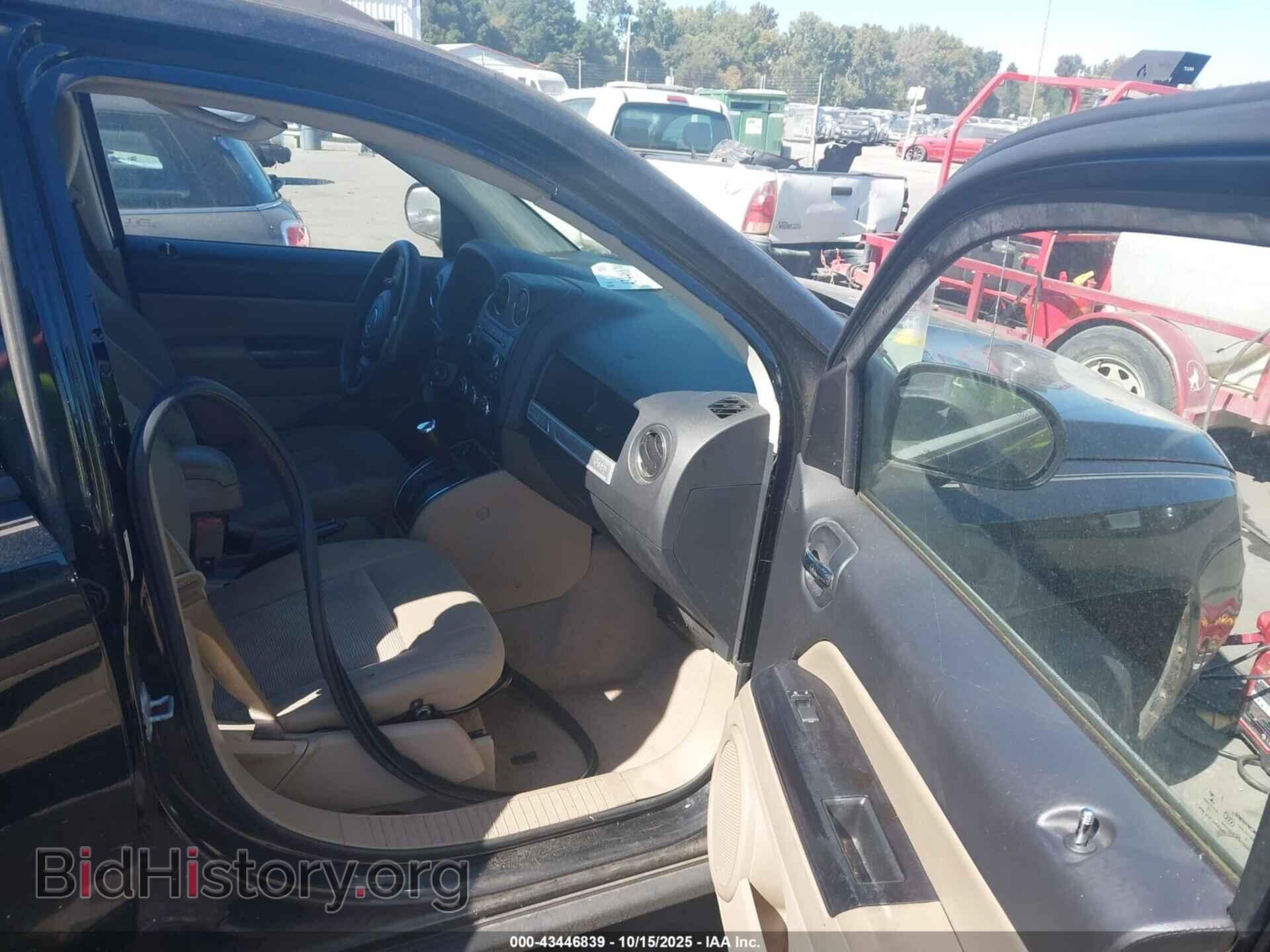 2014 JEEP COMPASS - VIN: 1C4NJCBB6ED832722 - Фото 5