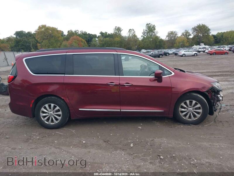 2017 Chrysler PACIFICA (VIN 2C4RC1BG6HR535527) — фото 14 из 19