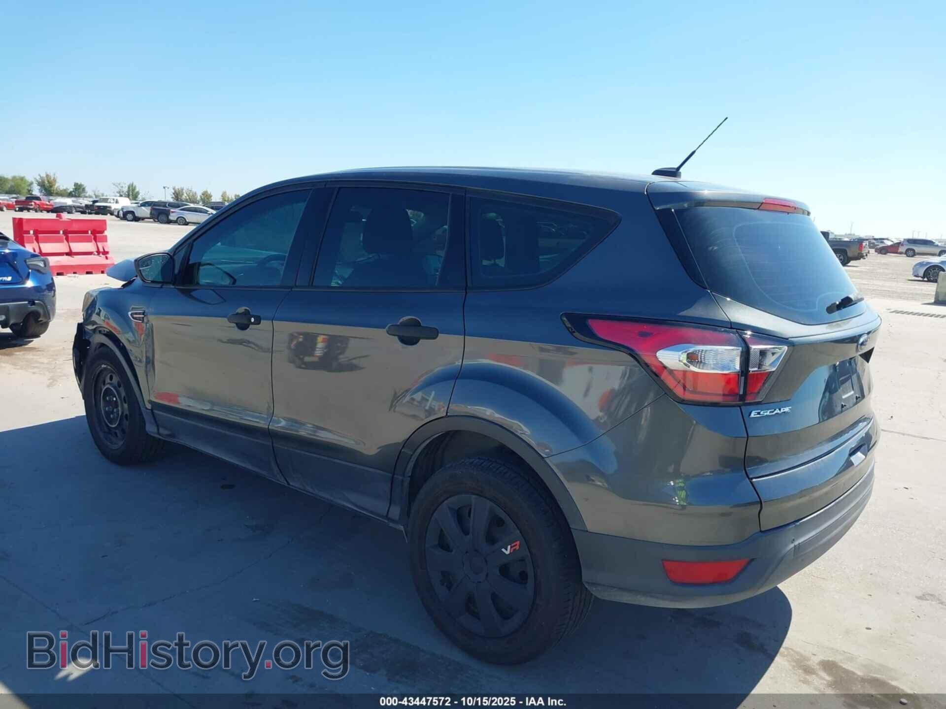 2017 FORD ESCAPE - VIN: 1FMCU0F73HUD19592 - Фото 3
