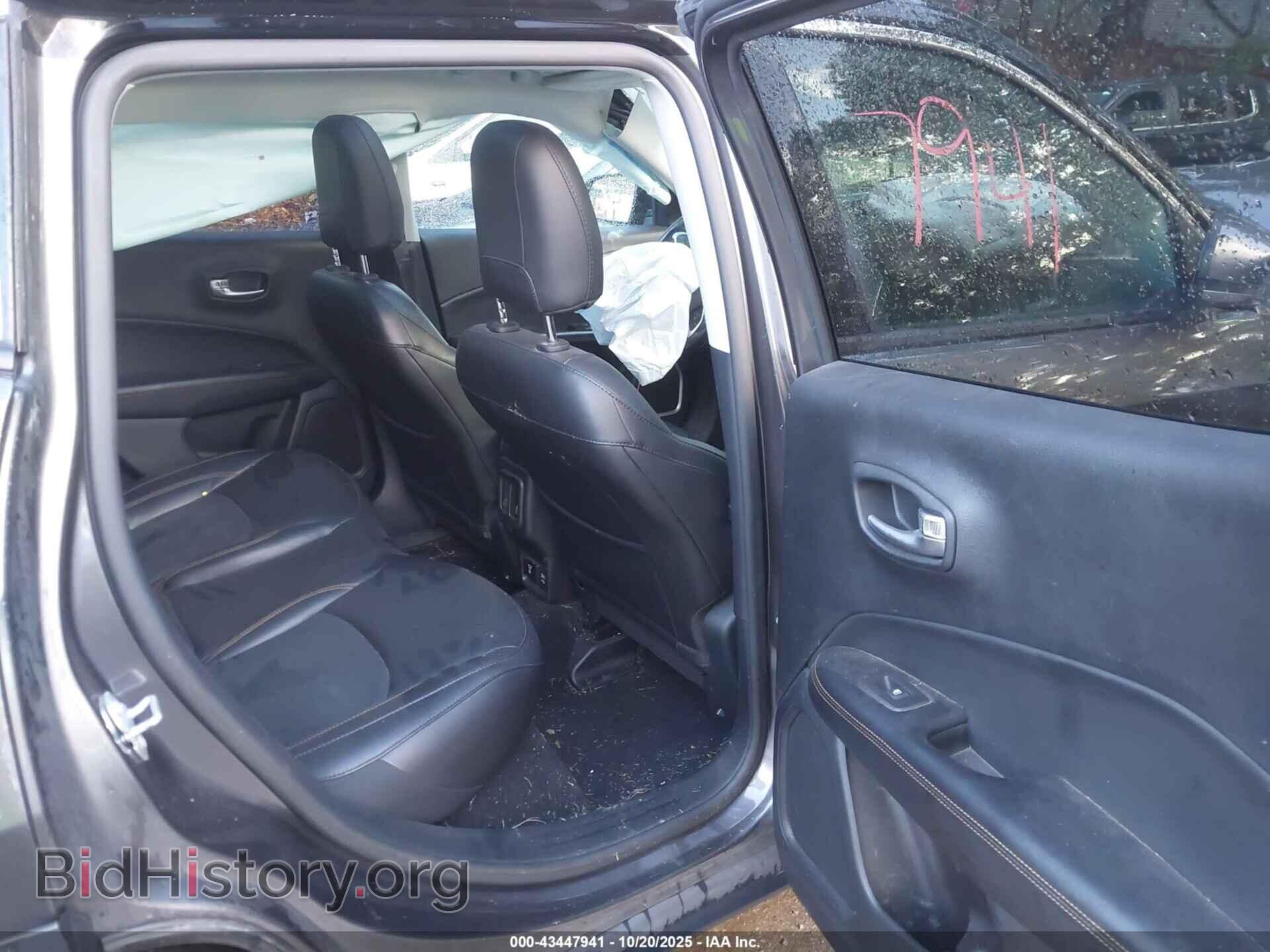 2019 JEEP COMPASS - VIN: 3C4NJDCB7KT828866 - Фото 8
