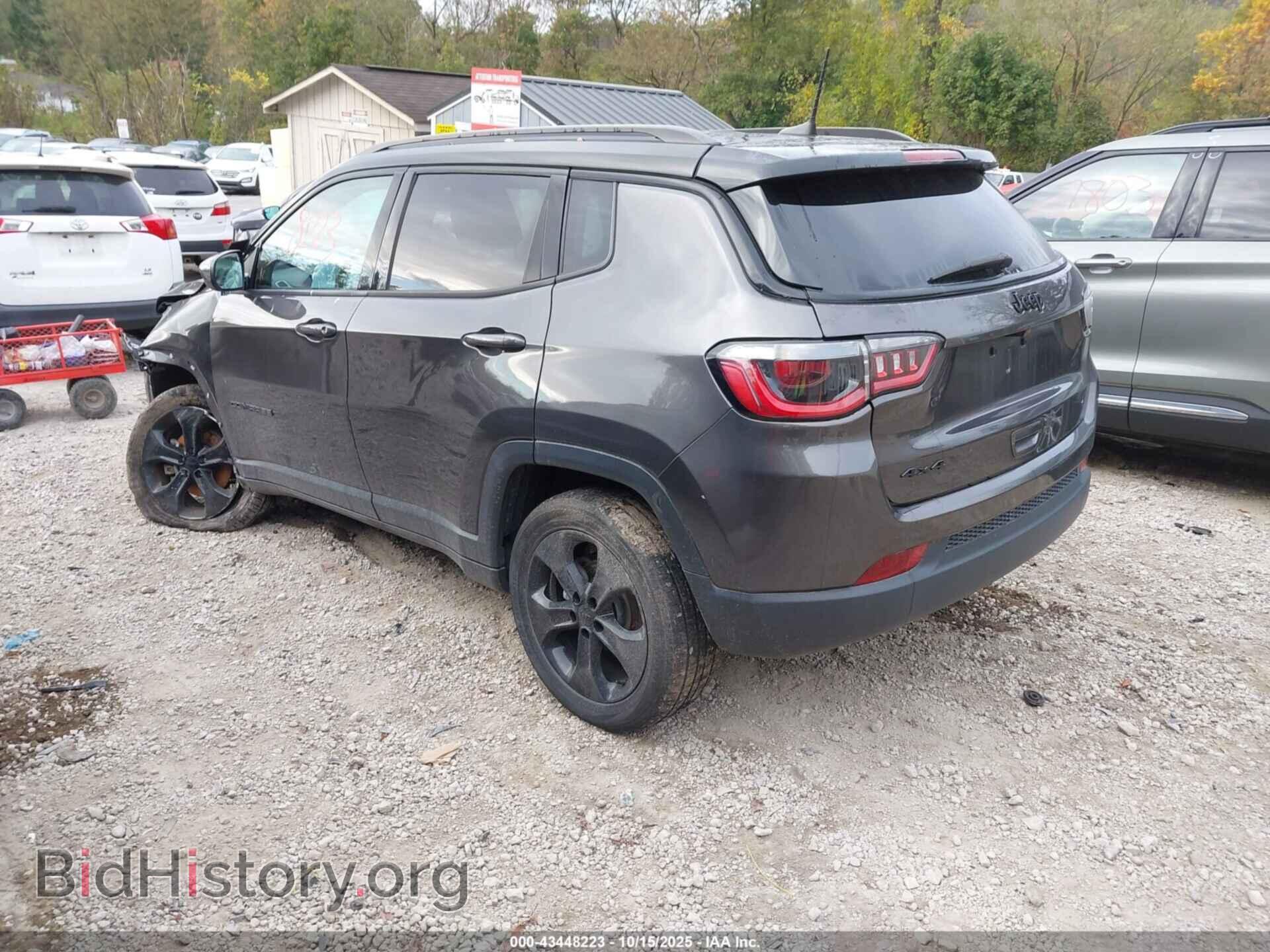 2019 JEEP COMPASS - VIN: 3C4NJDBB4KT813453 - Фото 3