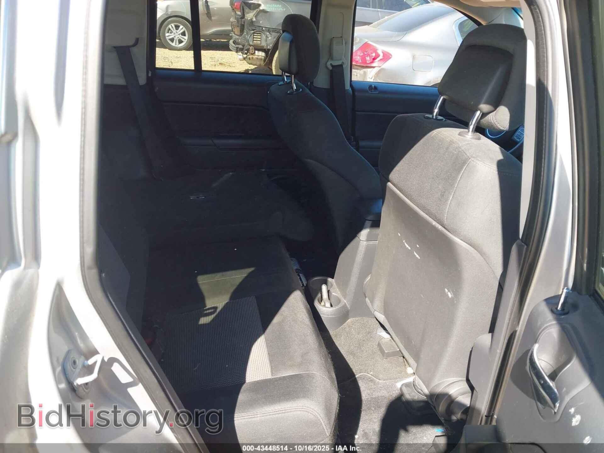 2012 JEEP COMPASS - VIN: 1C4NJCBA5CD579039 - Фото 8