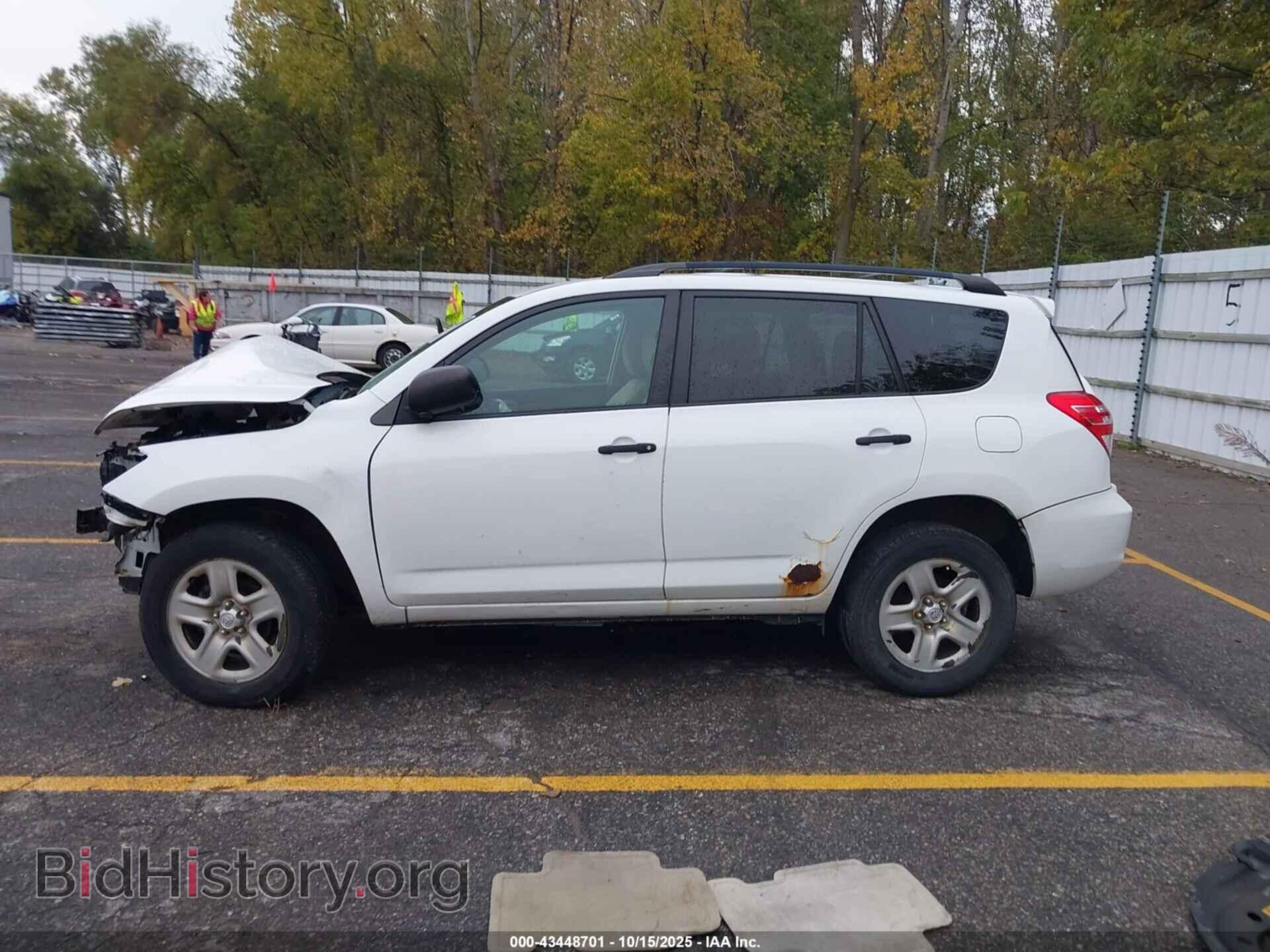 2011 TOYOTA RAV4 - VIN: 2T3BF4DV1BW175229 - Фото 14