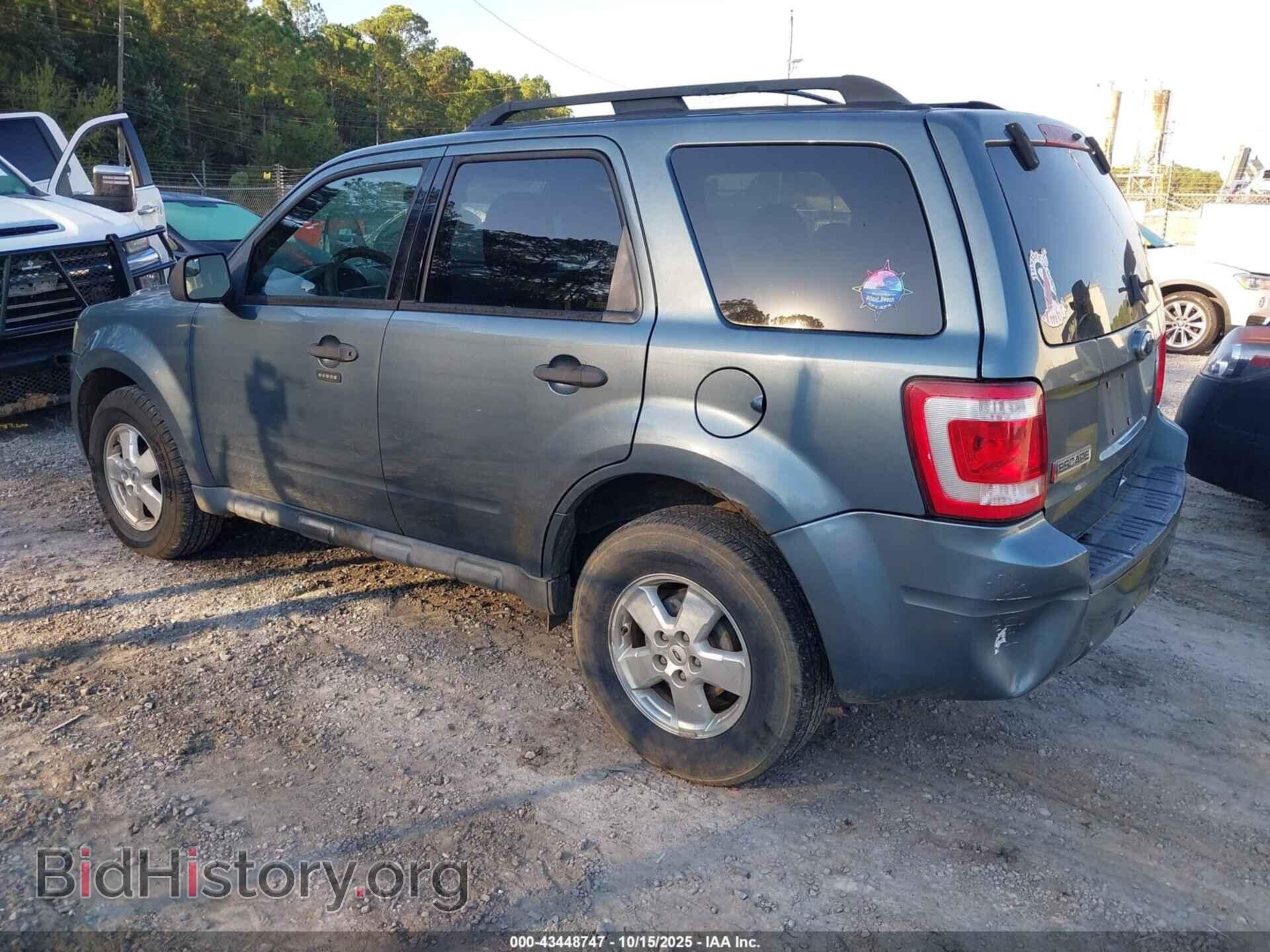 2010 FORD ESCAPE - VIN: 1FMCU9D72AKA43575 - Фото 3