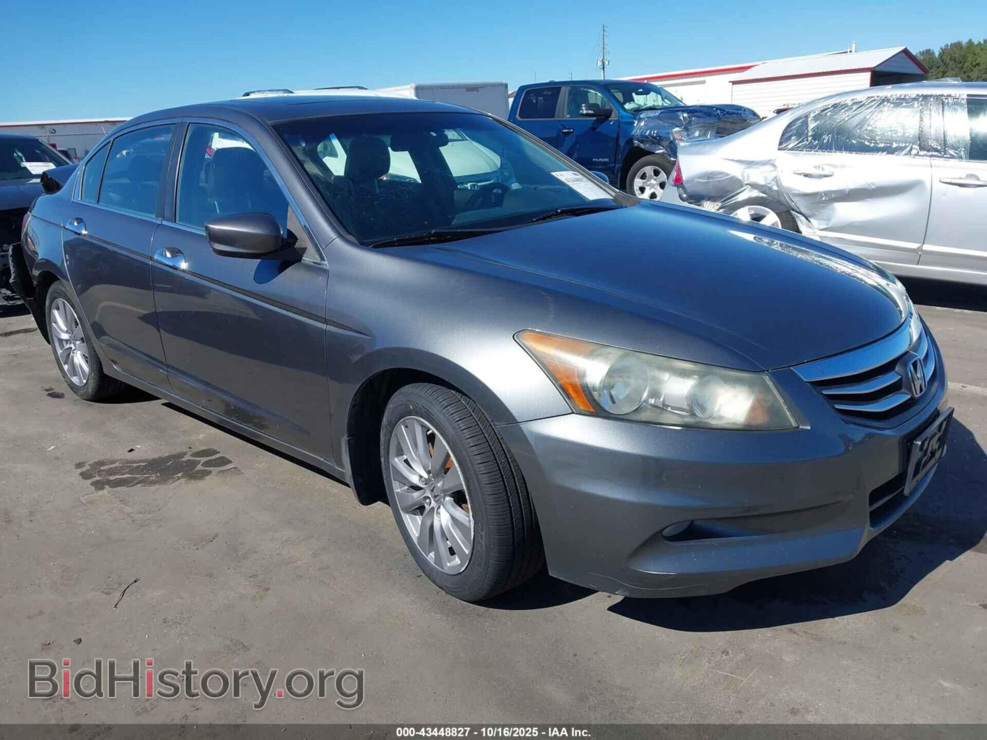 Фотография 1HGCP3F8XBA019256 - HONDA ACCORD 2011