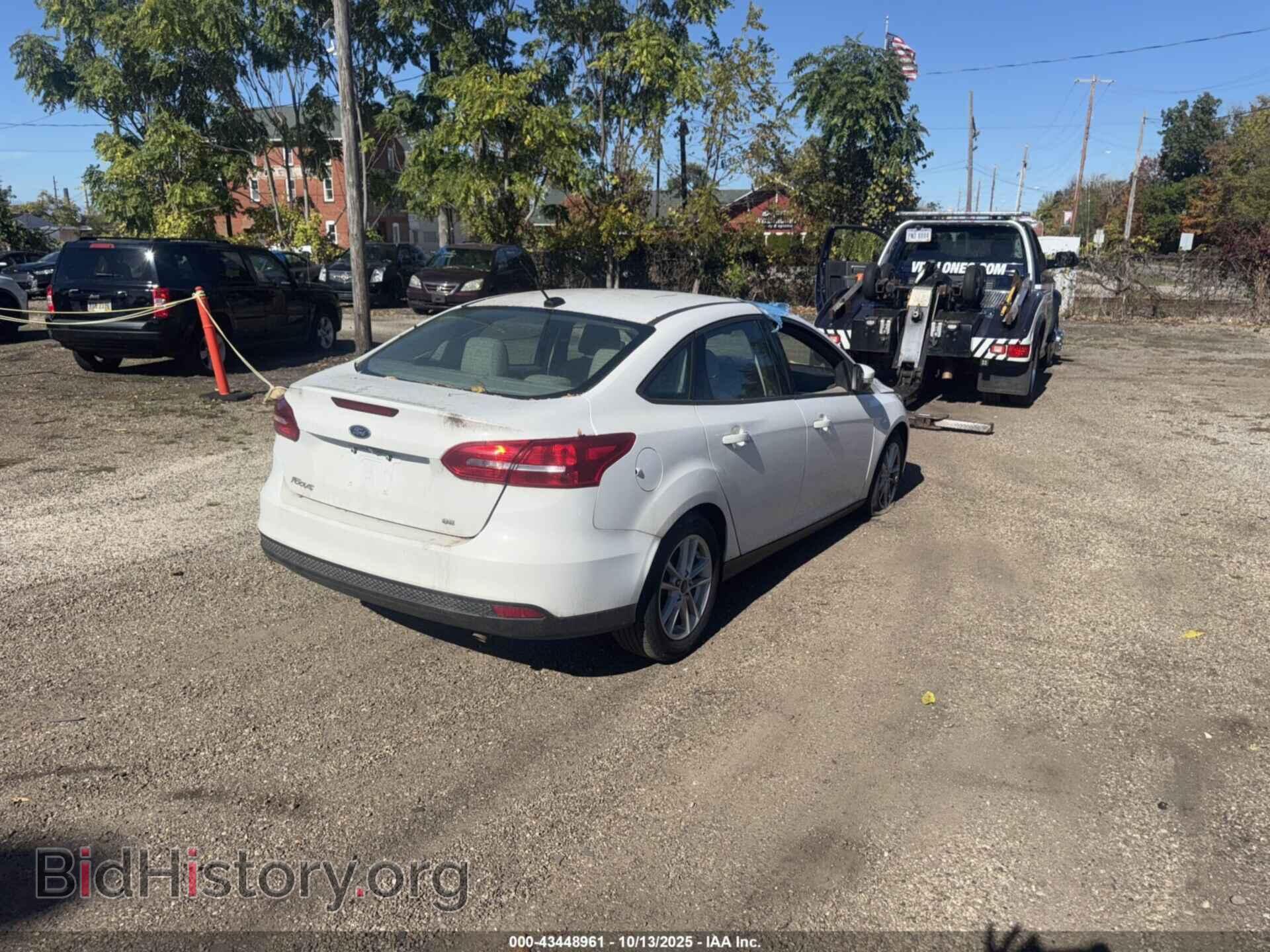 2017 FORD FOCUS - VIN: 1FADP3F24HL259498 - Фото 4