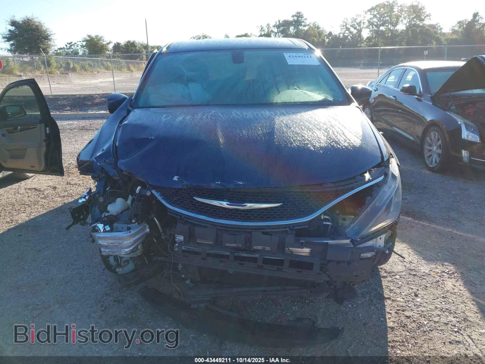 2017 CHRYSLER PACIFICA - VIN: 2C4RC1CG7HR608564 - Photo 12