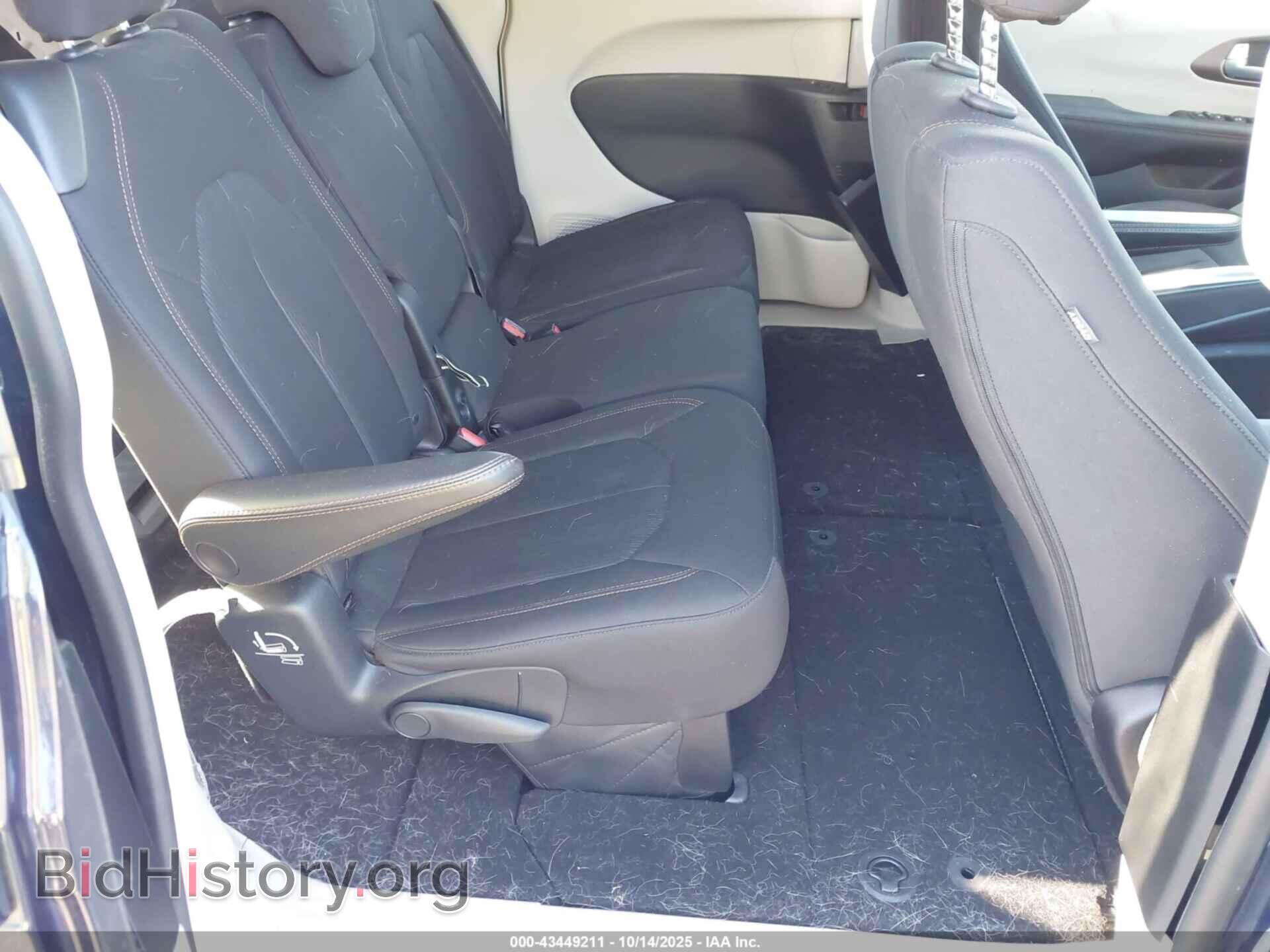 2017 CHRYSLER PACIFICA - VIN: 2C4RC1CG7HR608564 - Photo 8