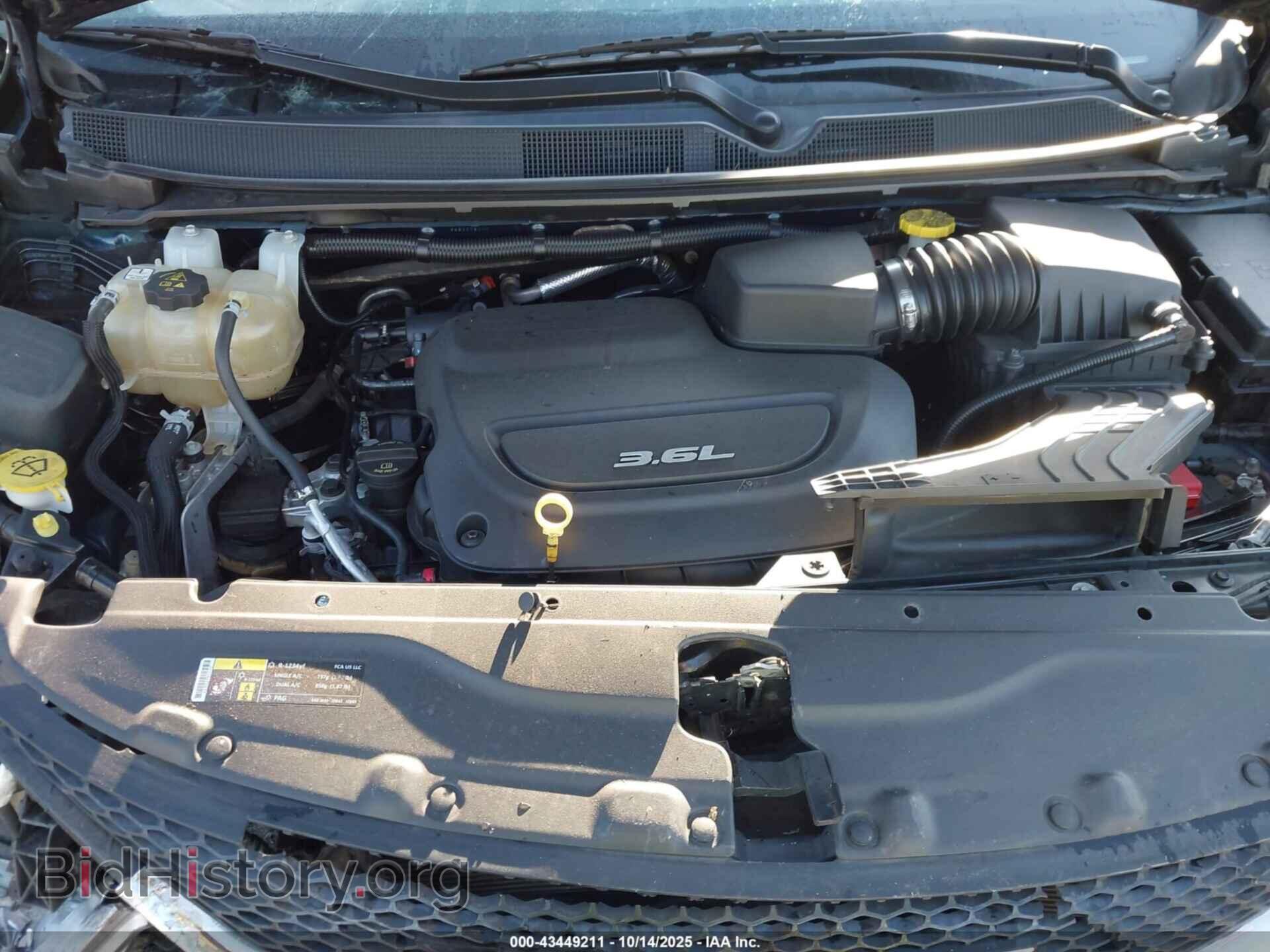 2017 CHRYSLER PACIFICA - VIN: 2C4RC1CG7HR608564 - Photo 10