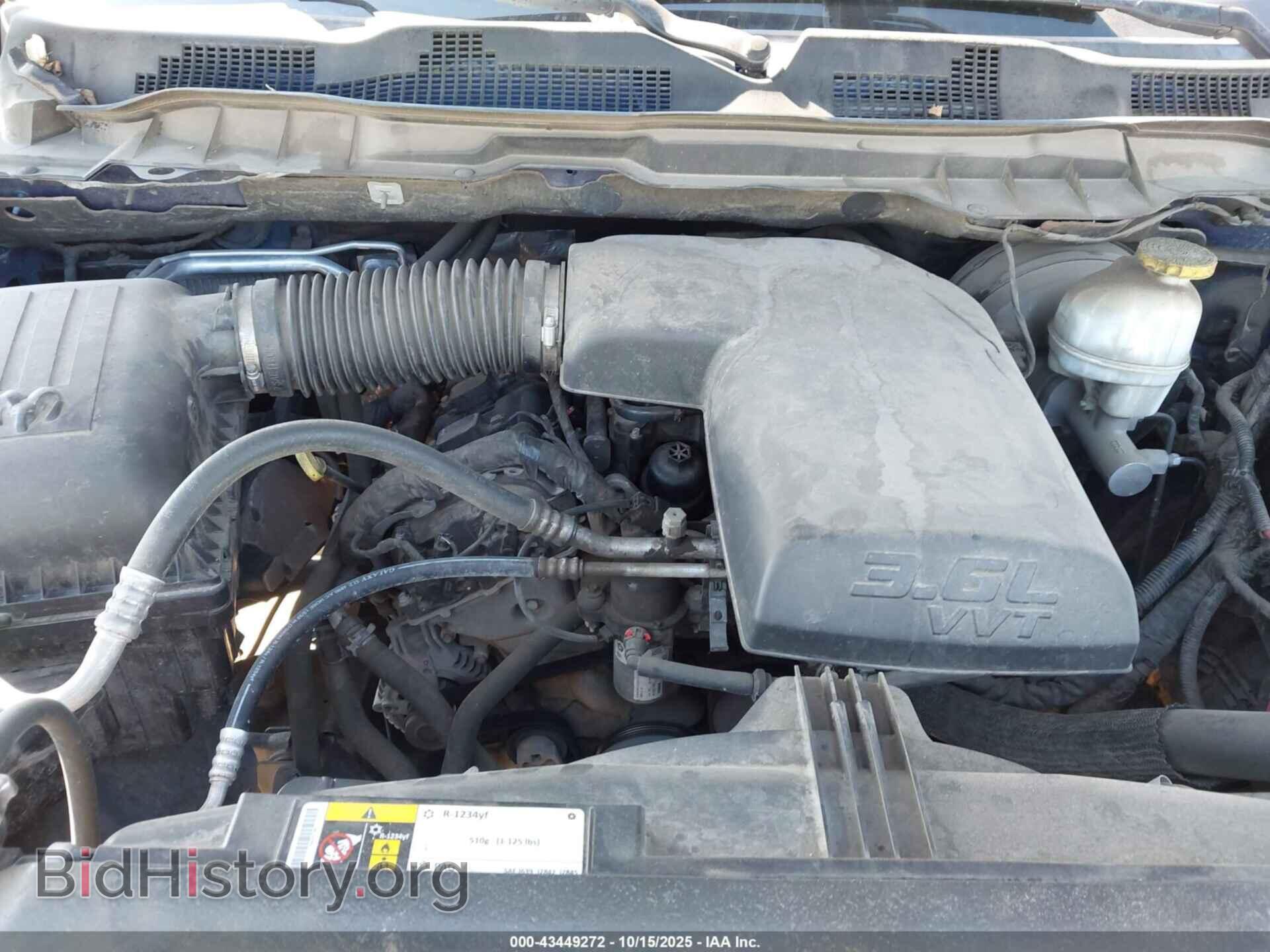 2018 RAM 1500 - VIN: 1C6RR6FG0JS336443 - Фото 10