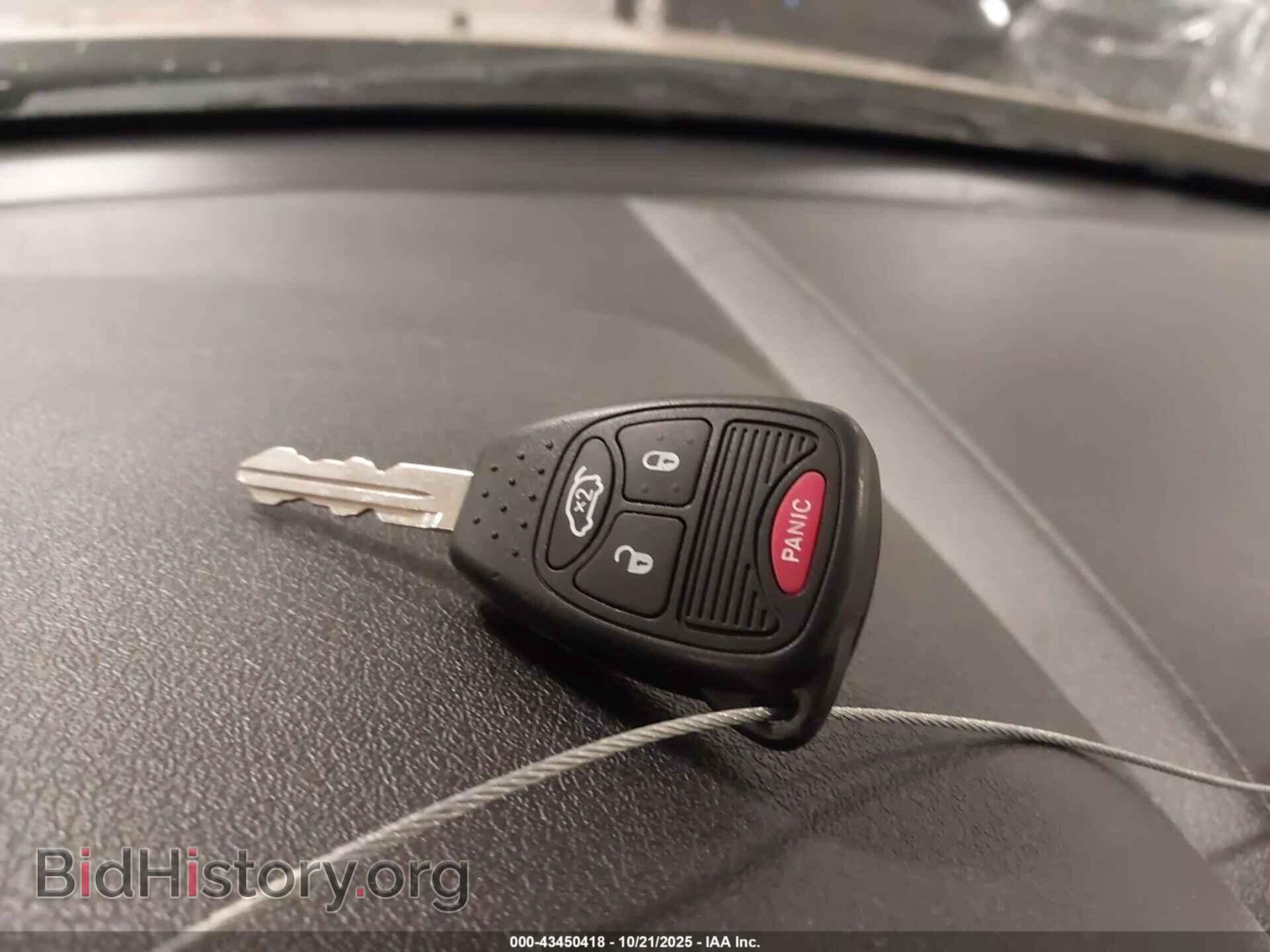 2010 DODGE AVENGER - VIN: 1B3CC5FB0AN115214 - Photo 11