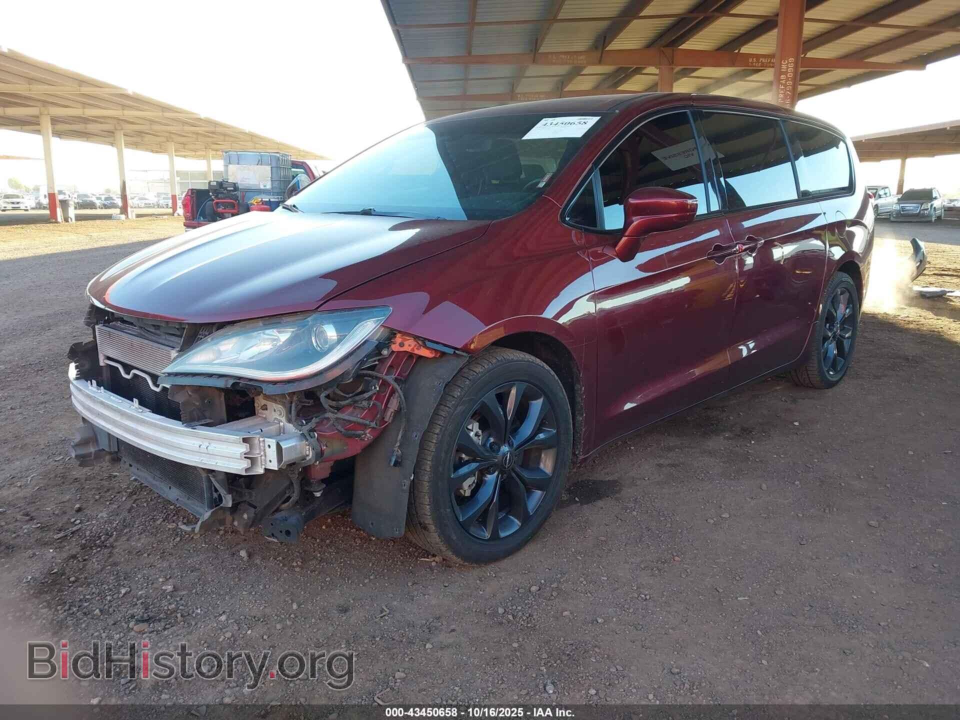 2019 CHRYSLER PACIFICA - VIN: 2C4RC1FG6KR732876 - Photo 18