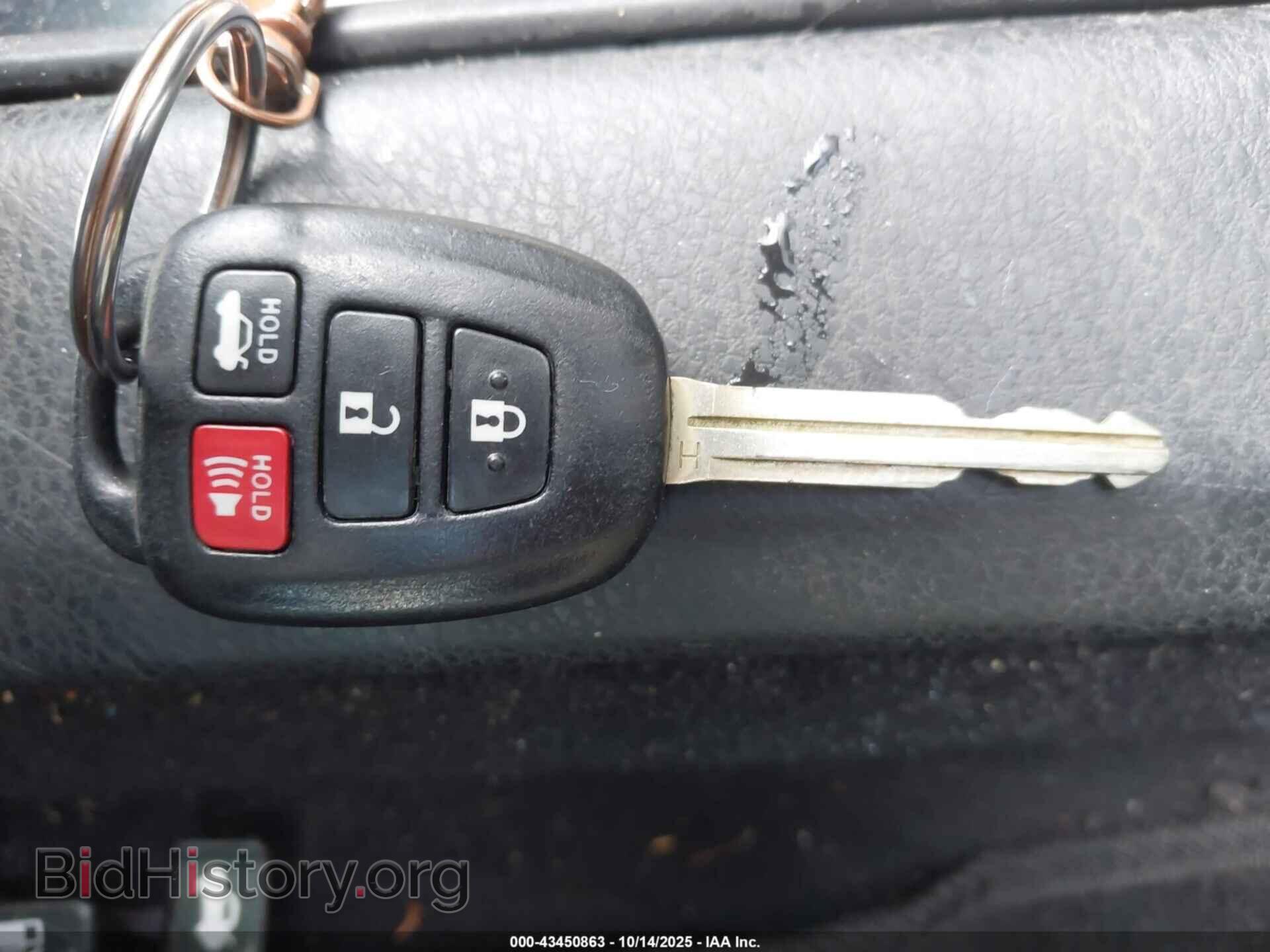 2014 TOYOTA COROLLA - VIN: 5YFBURHE2EP133809 - Фото 11