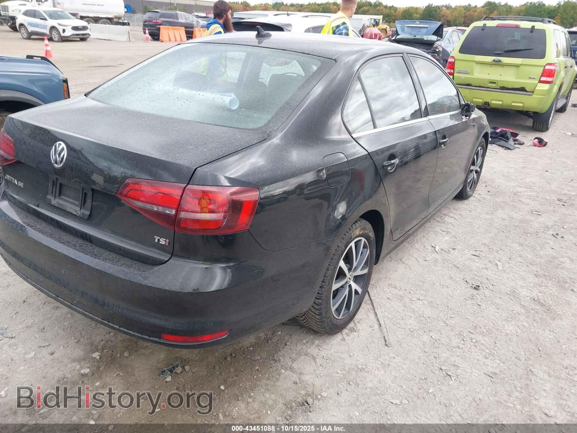 2017 VOLKSWAGEN JETTA - VIN: 3VWDB7AJ4HM253663 - Фото 4