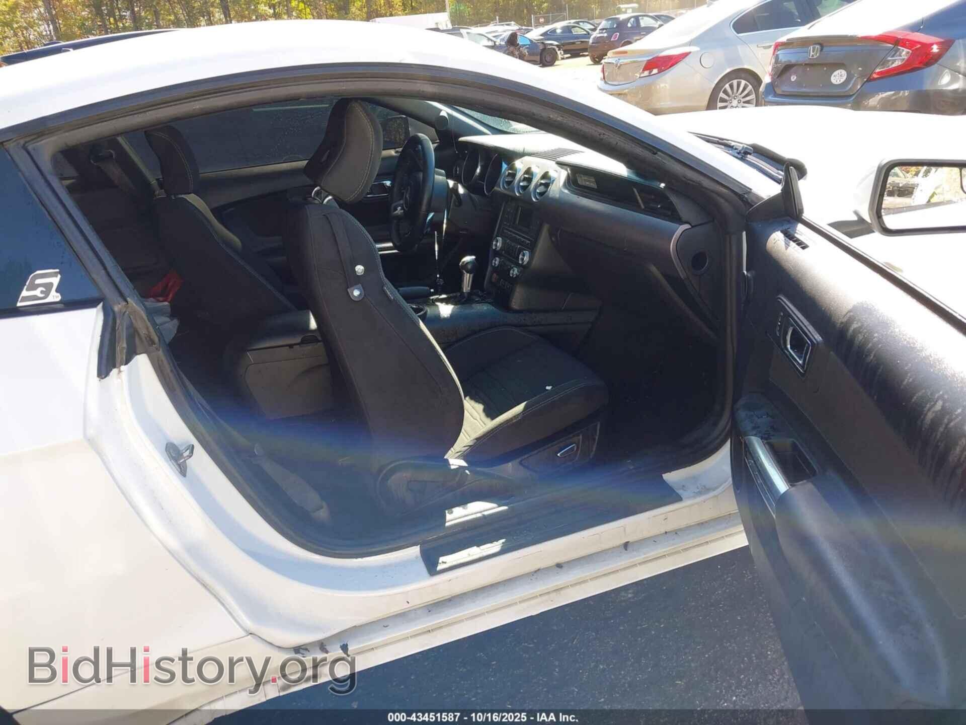 2017 FORD MUSTANG - VIN: 1FA6P8THXH5305564 - Фото 5