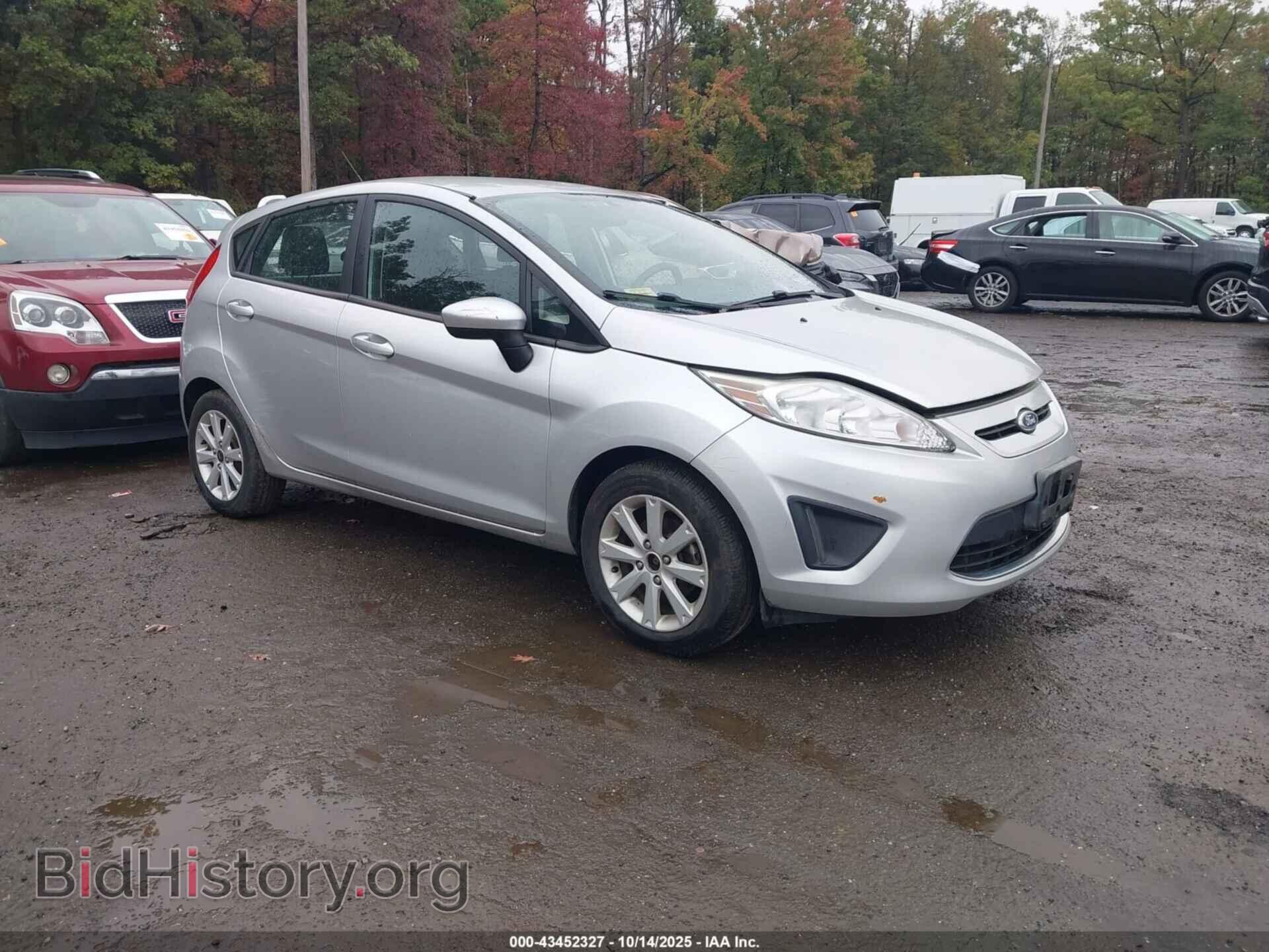 Photo 3FADP4EJ5BM125572 - FORD FIESTA 2011