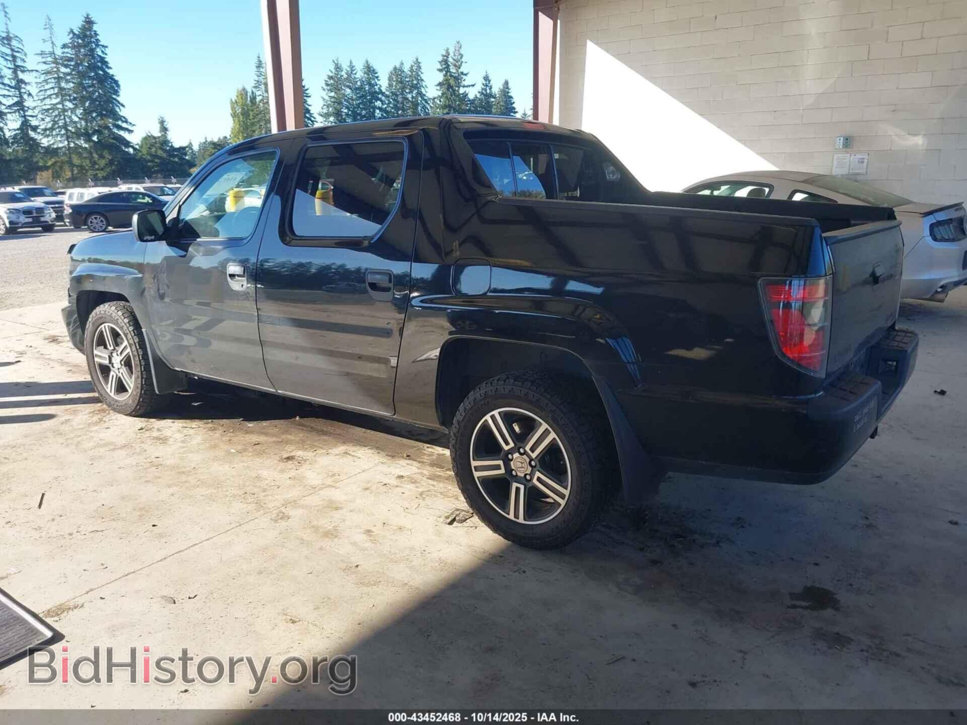 2013 HONDA RIDGELINE - VIN: 5FPYK1F77DB011907 - Фото 3