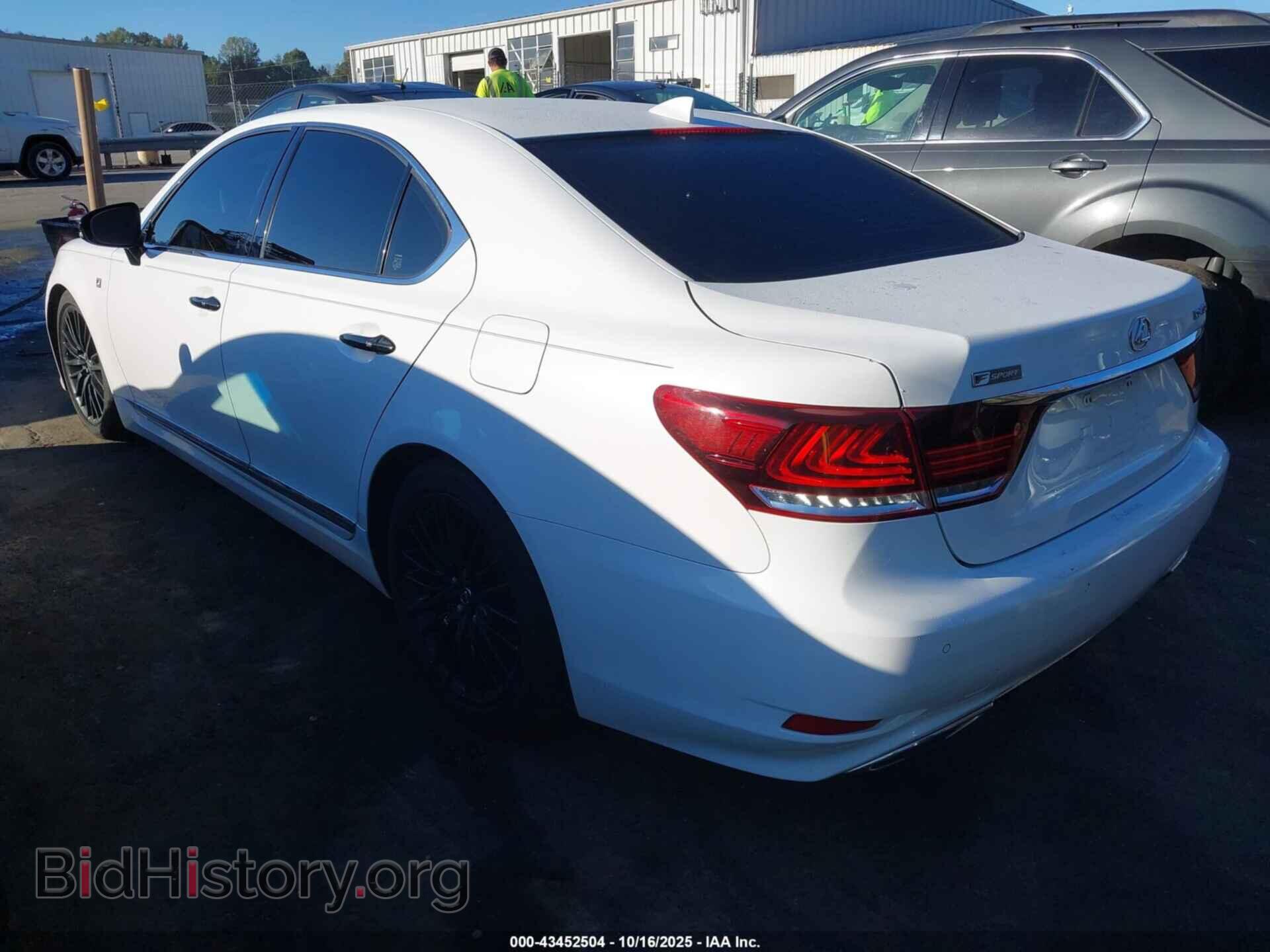 2015 LEXUS LS 460 - VIN: JTHBL5EF8F5136056 - Фото 3