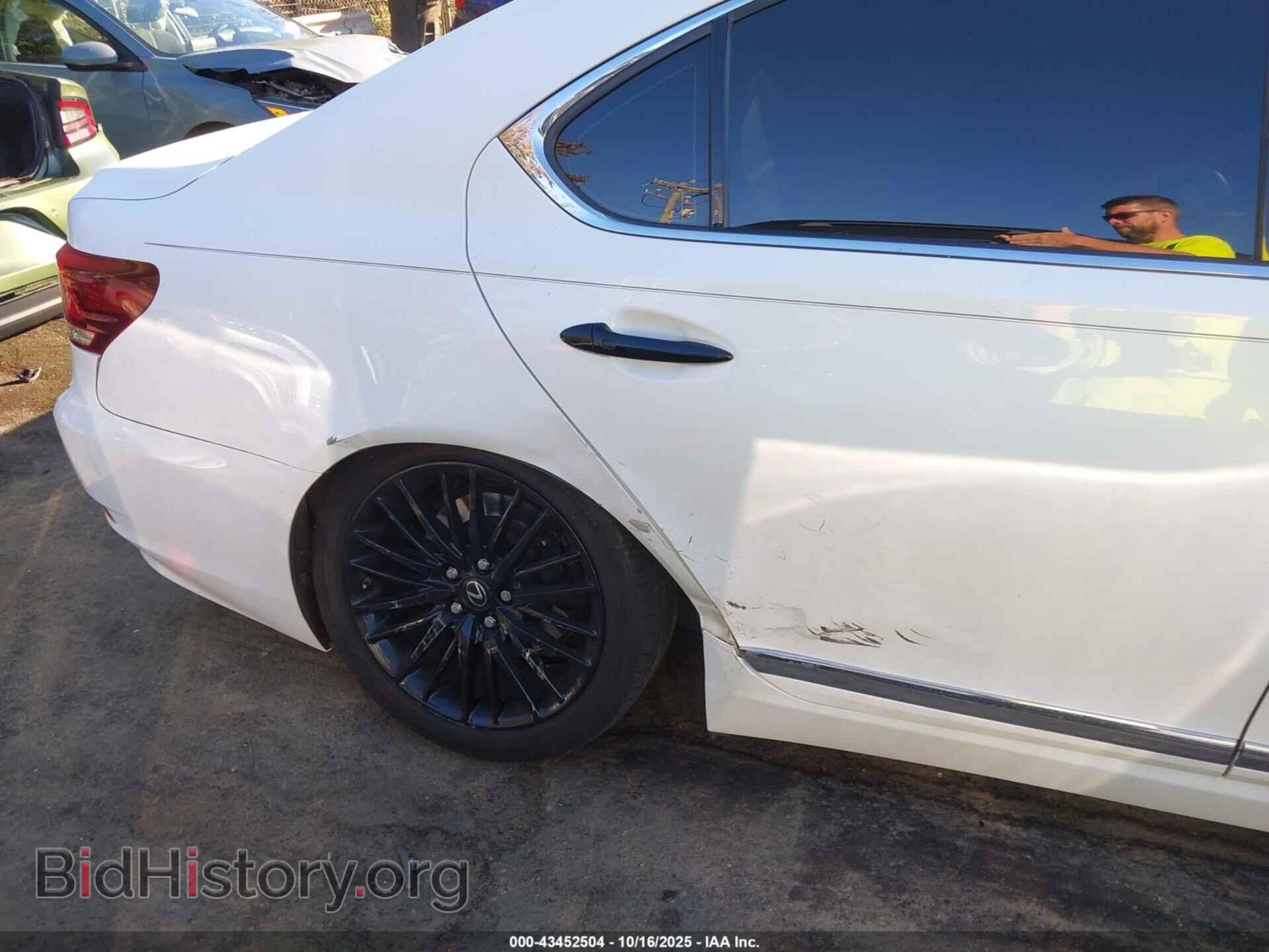 2015 LEXUS LS 460 - VIN: JTHBL5EF8F5136056 - Фото 6